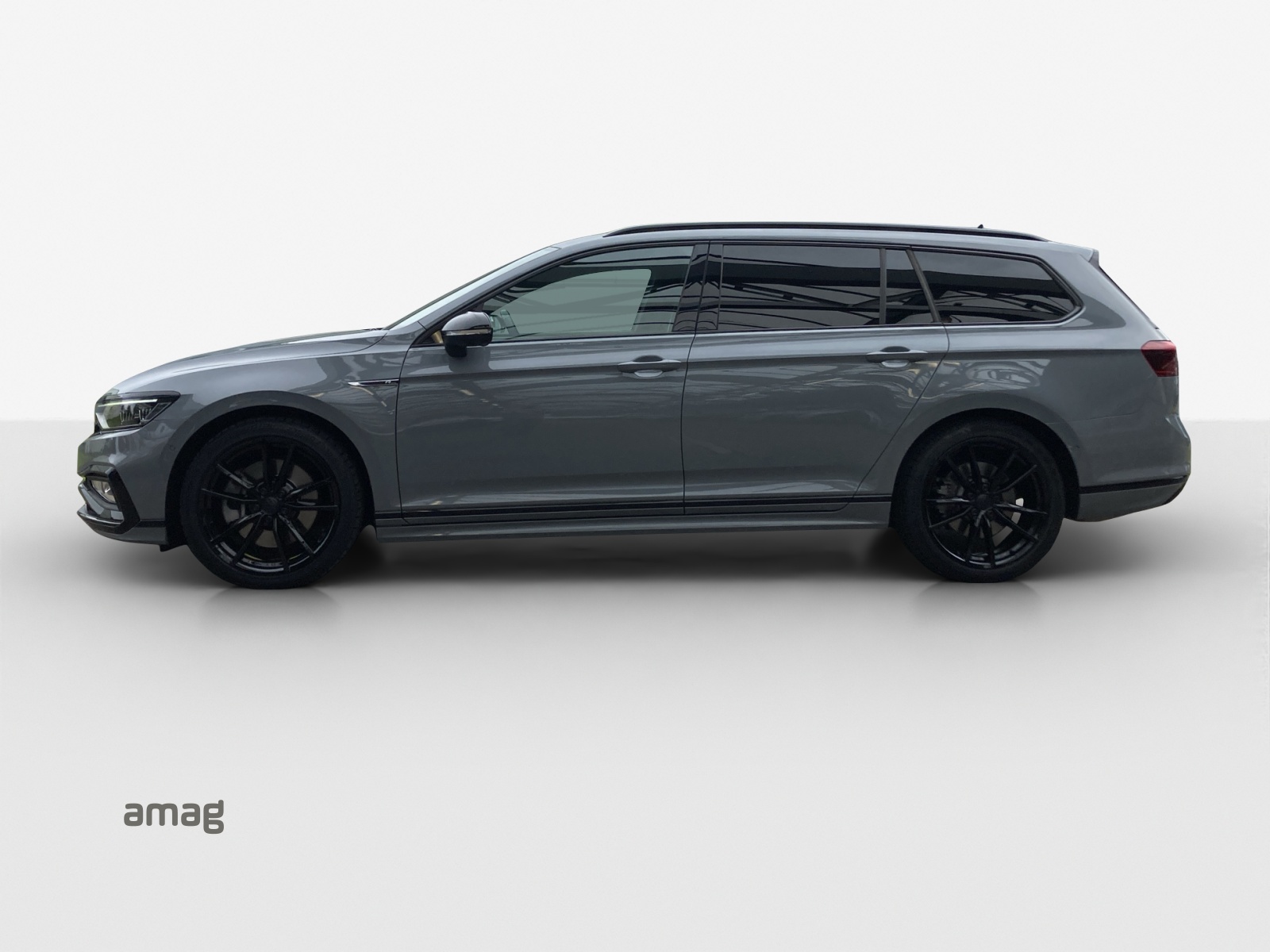 VW Passat Variant 2.0 TSI R-Line Edition 4Motion DSG-showroom-element-1