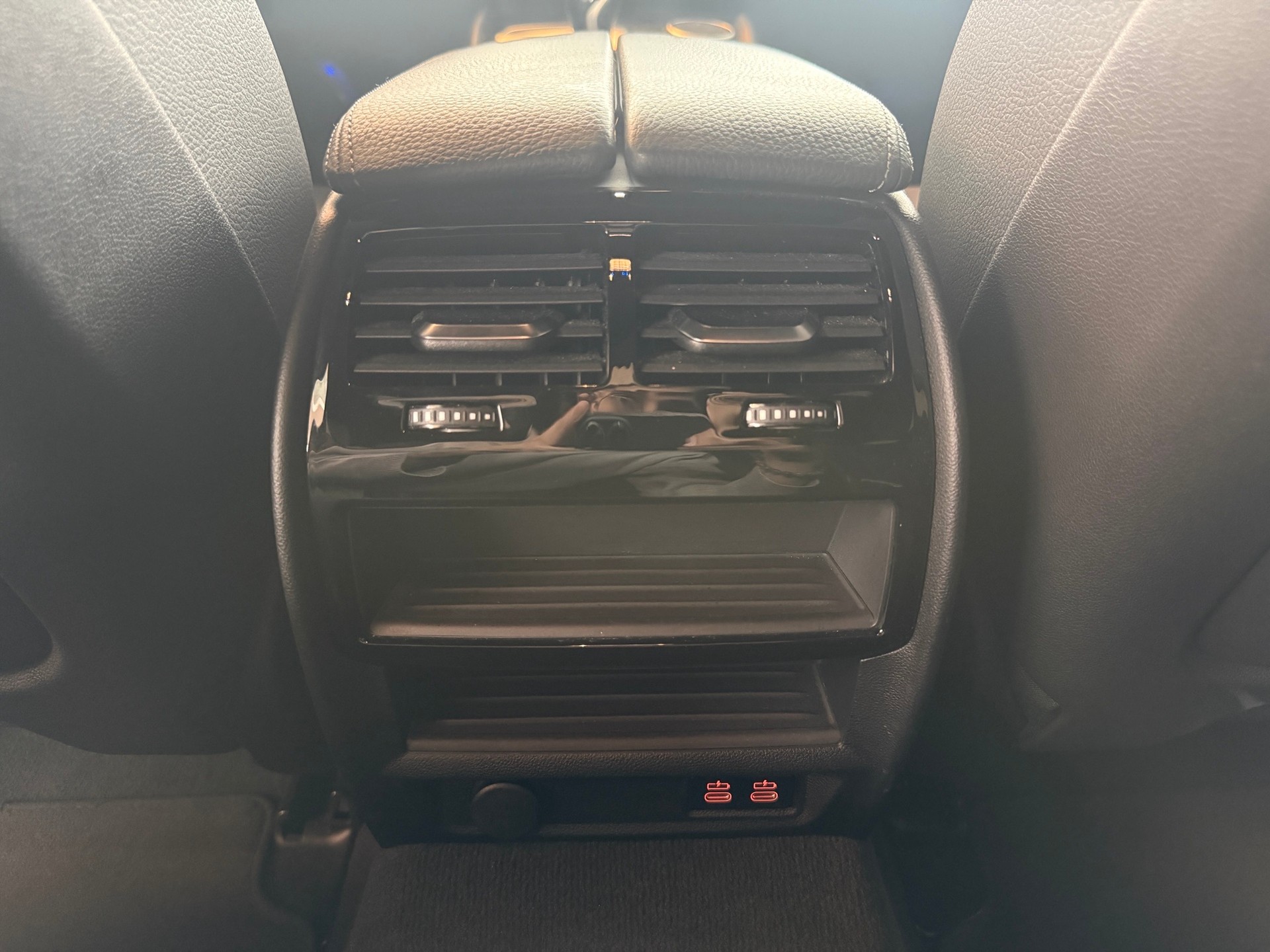 BMW 520d 48V Touring Steptronic-image-22