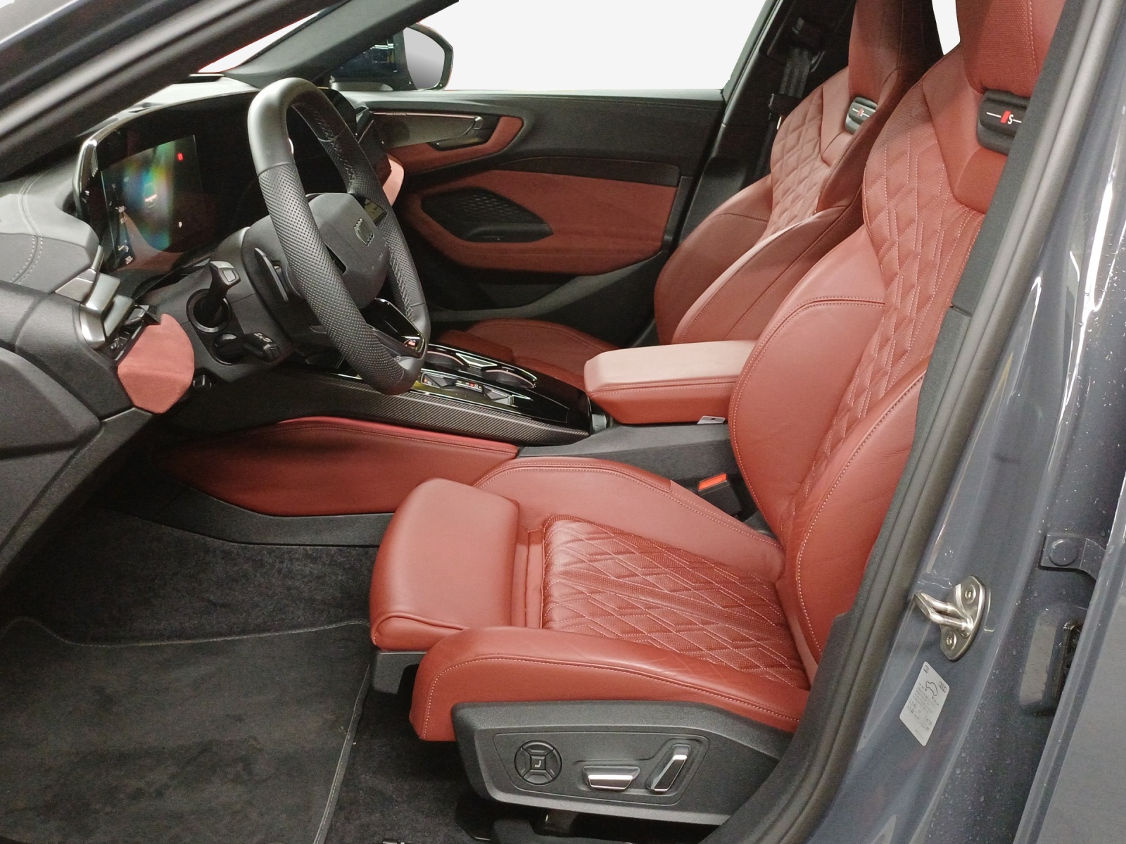 AUDI S5 Avant TFSI quattro S tronic-image-7
