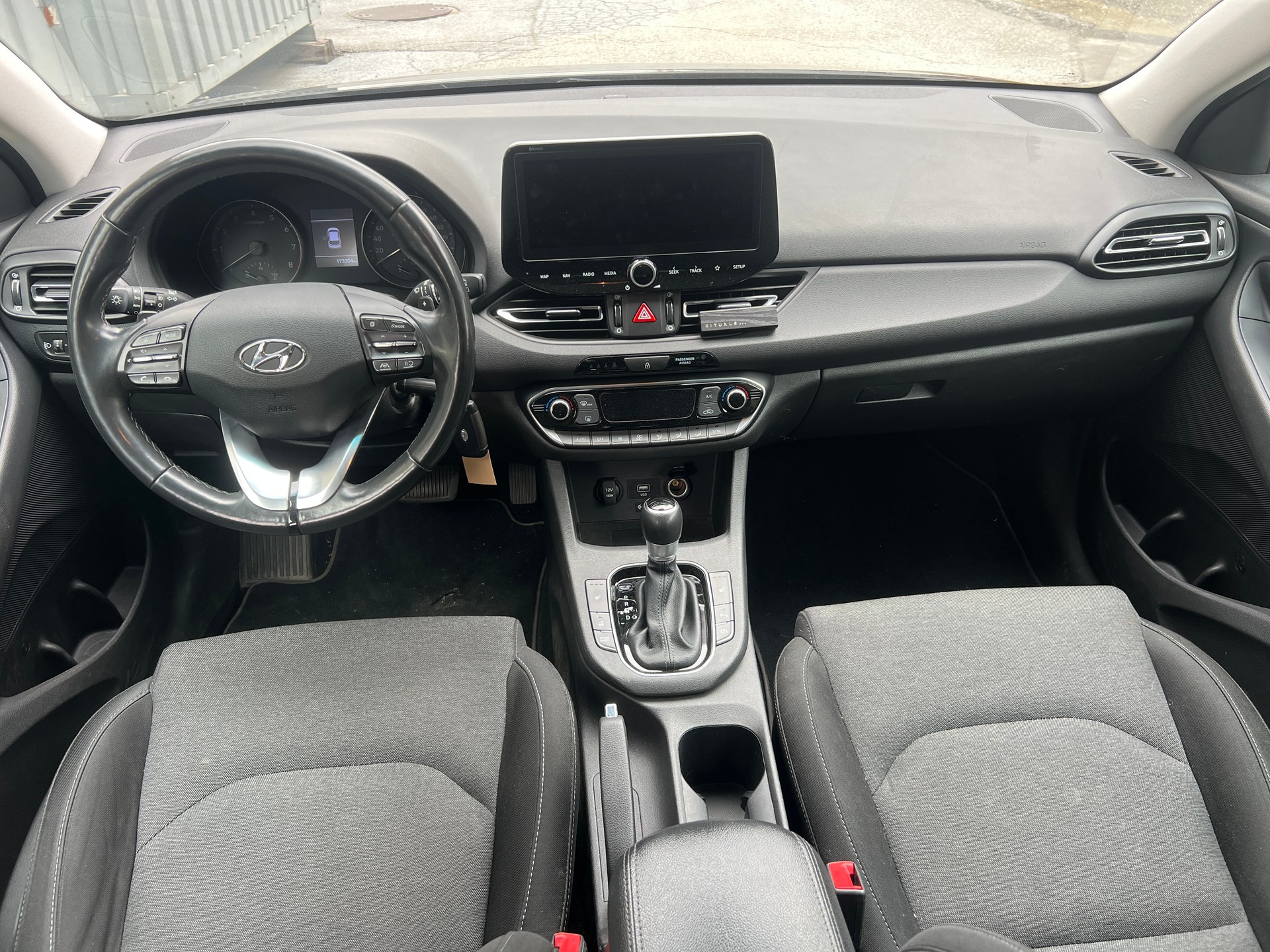 HYUNDAI Wagon 1.5 T-GDi 48V MH DCT-image-12