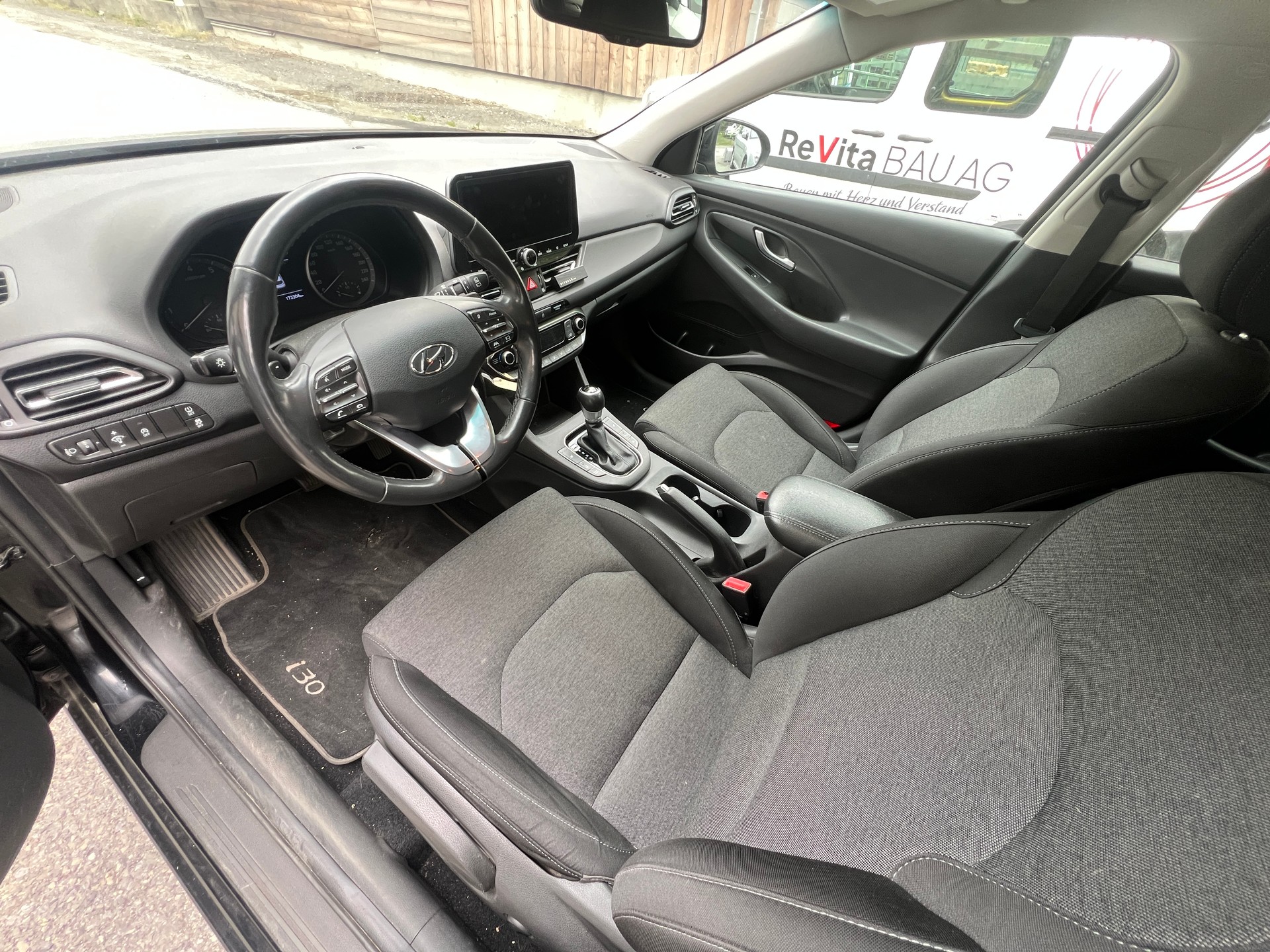 HYUNDAI Wagon 1.5 T-GDi 48V MH DCT-image-9