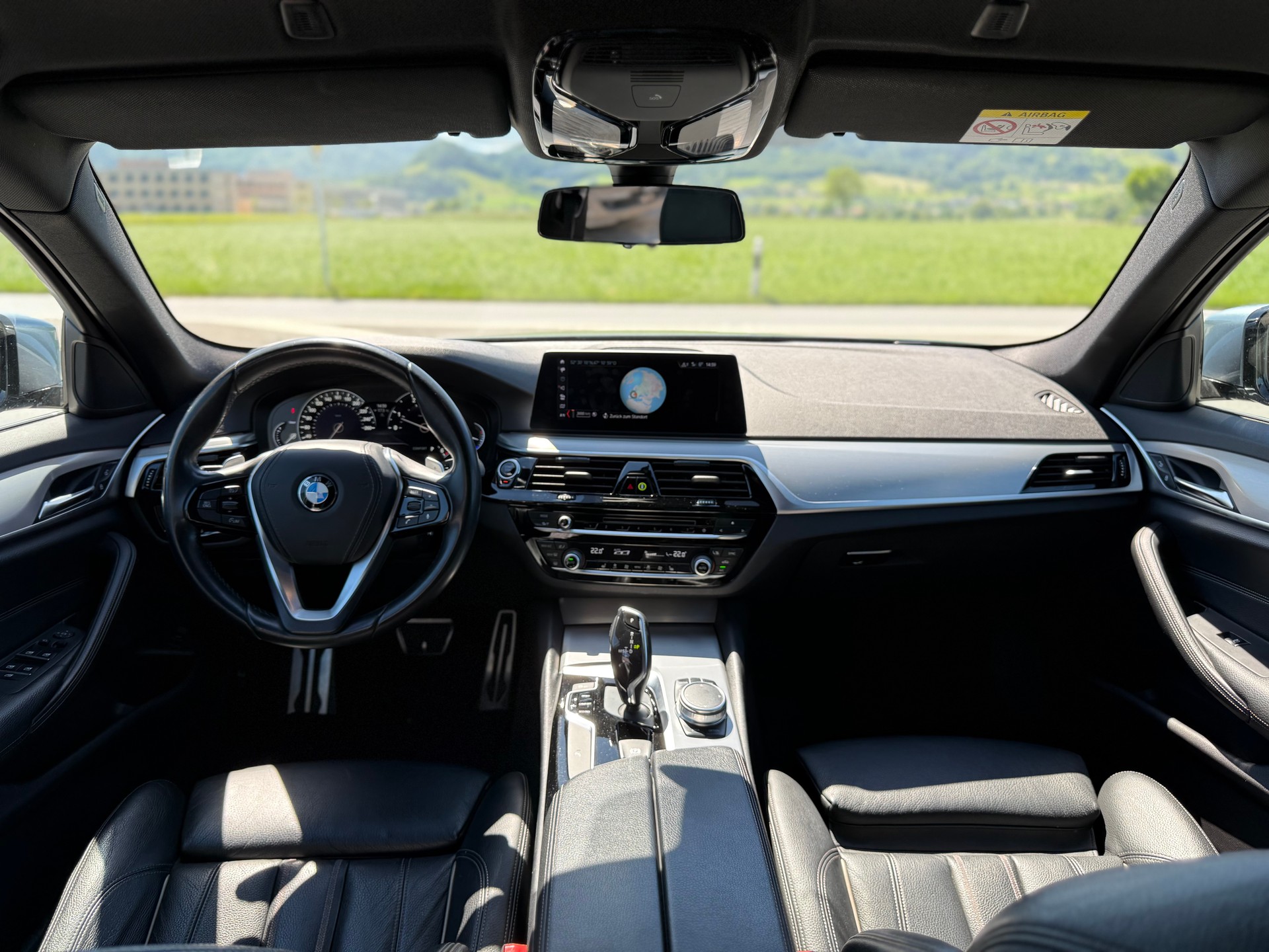 BMW 520d xDrive Touring Sport Line Steptronic-image-11