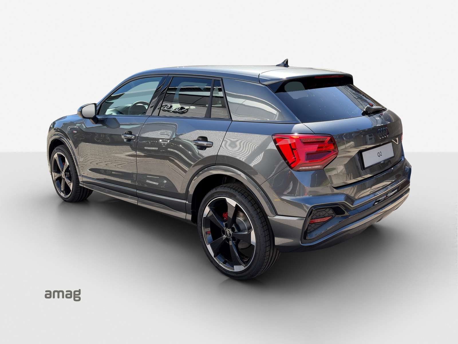 AUDI Q2 35 TFSI S line S-tronic-image-2