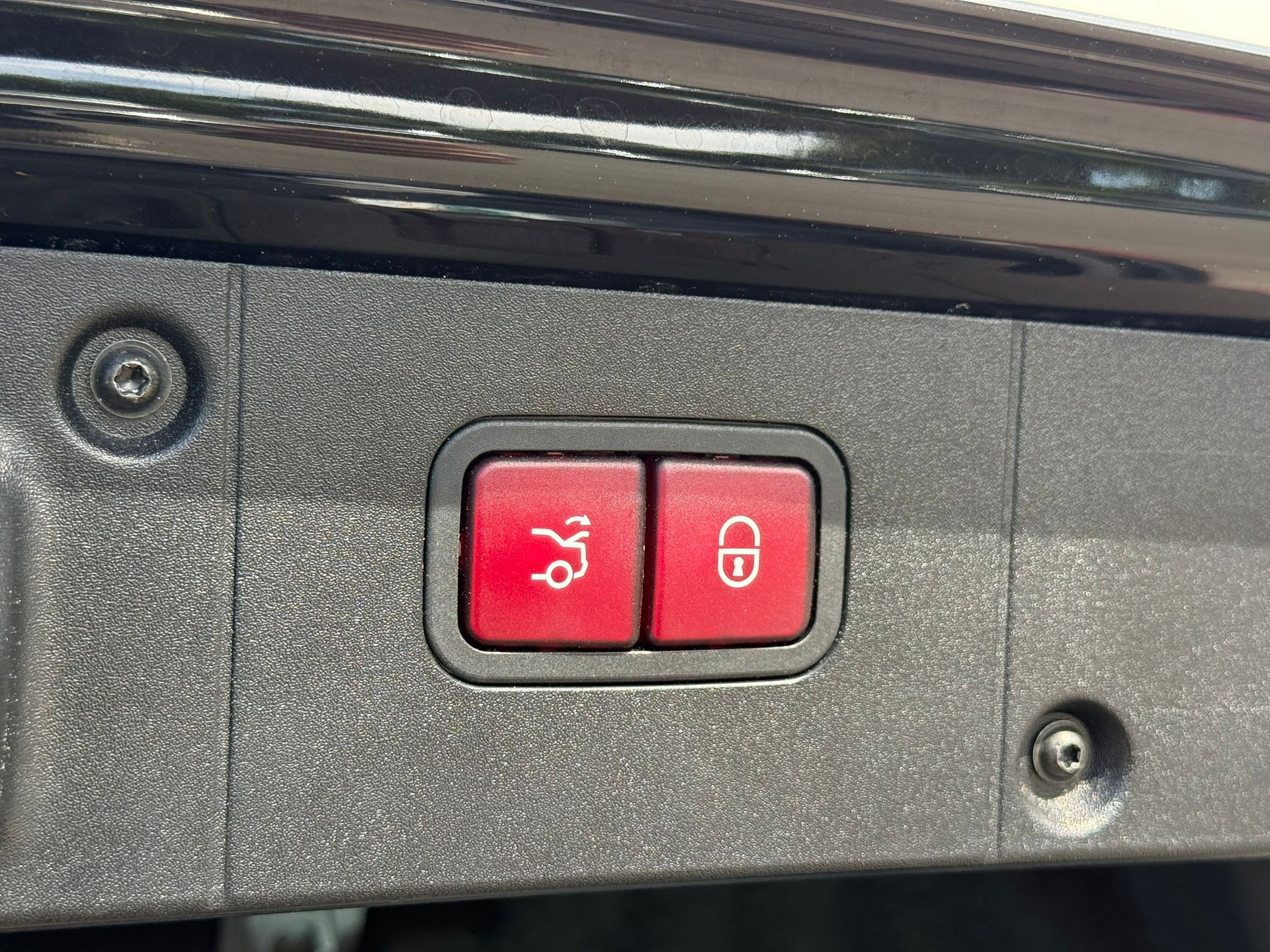 MERCEDES-BENZ S 63 AMG L 7G-Tronic-image-15
