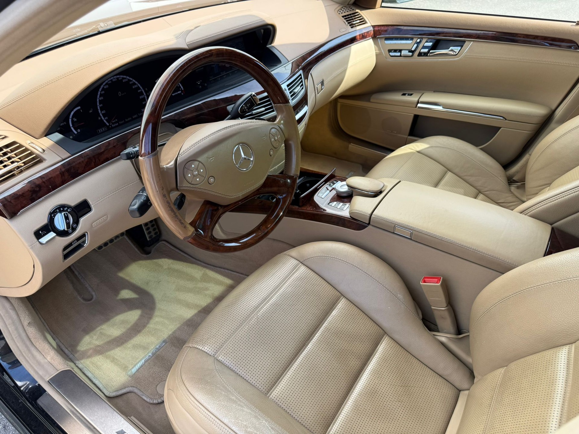 MERCEDES-BENZ S 63 AMG L 7G-Tronic-image-8