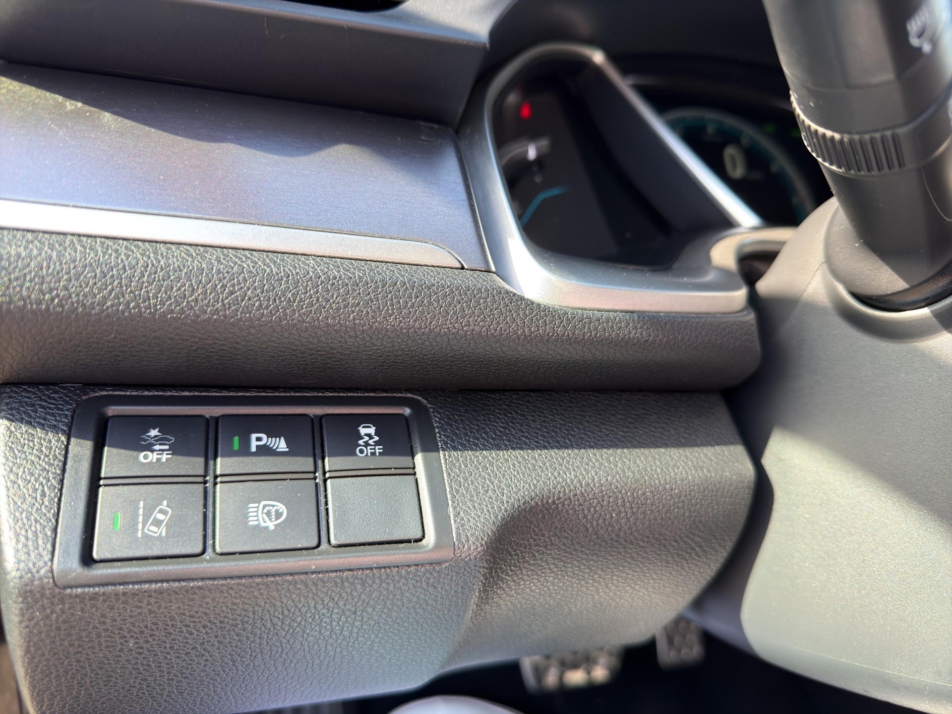 HONDA Civic Sedan 1.5 VTEC Executive Premium CVT-image-15