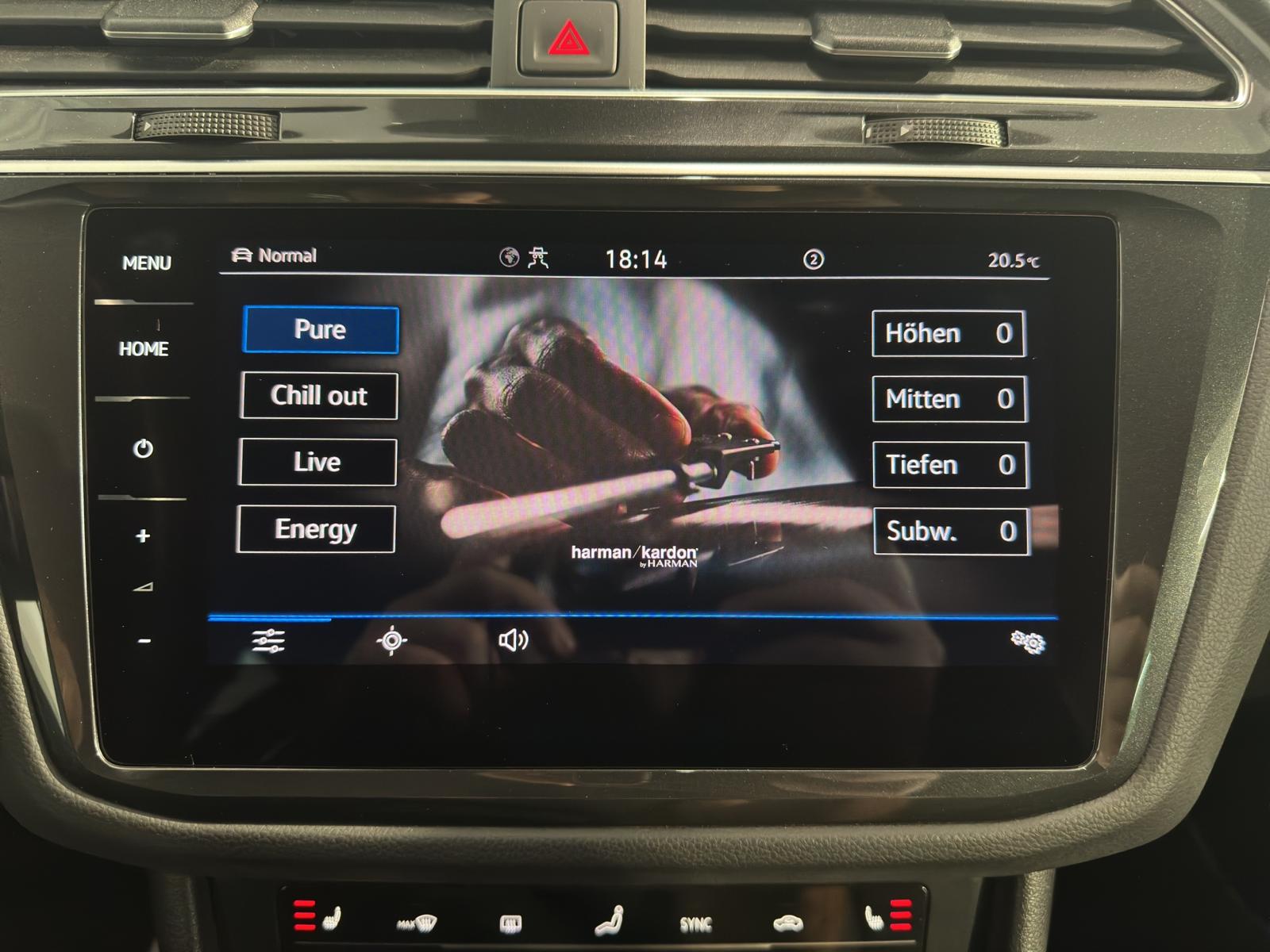 VW Tiguan 2.0TSI R-Line 4Motion DSG-image-25