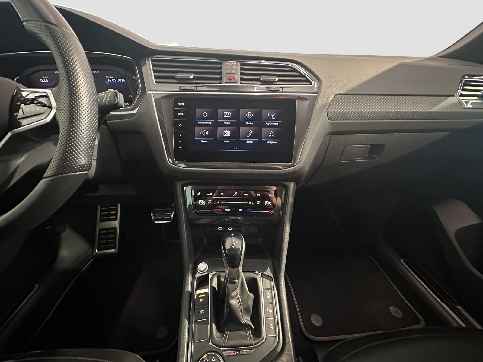 VW Tiguan 2.0TSI R-Line 4Motion DSG-image-15