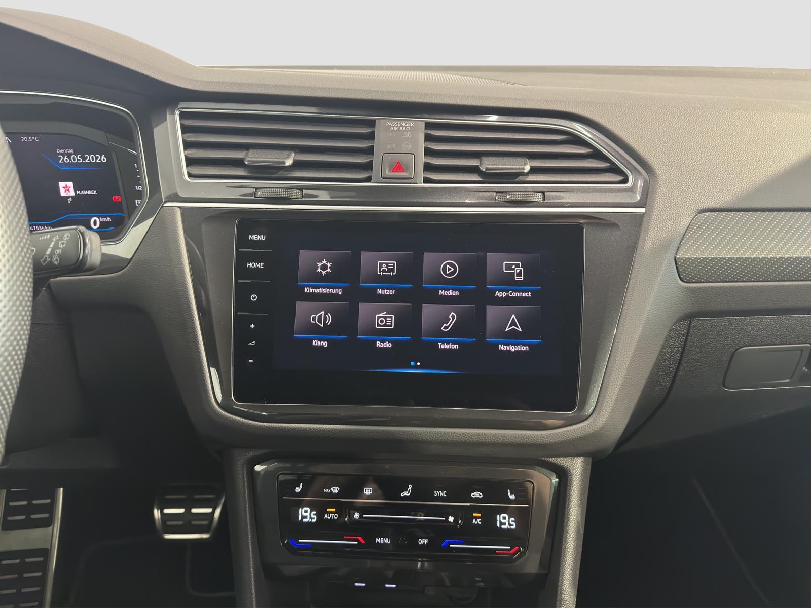 VW Tiguan 2.0TSI R-Line 4Motion DSG-image-16
