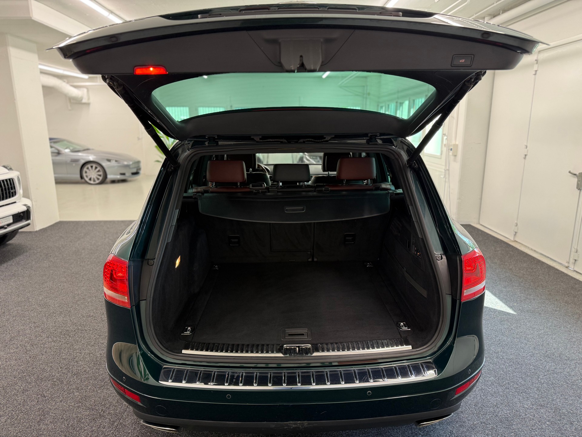 VW Touareg 3.0 TDI BMT EXCLUSIVE Tiptronic-image-5