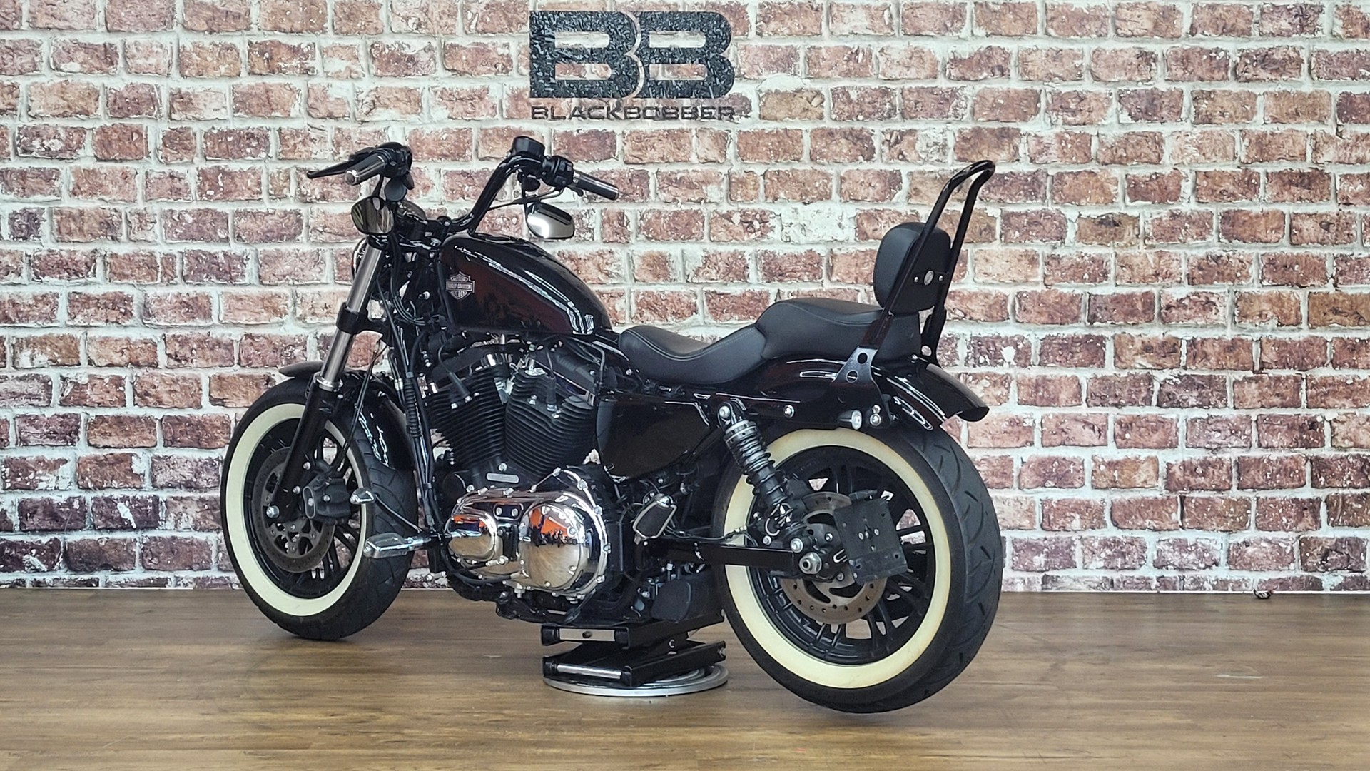 HARLEY-DAVIDSON XL 1200 XS Forty Eight Special ABS-showroom-element-3