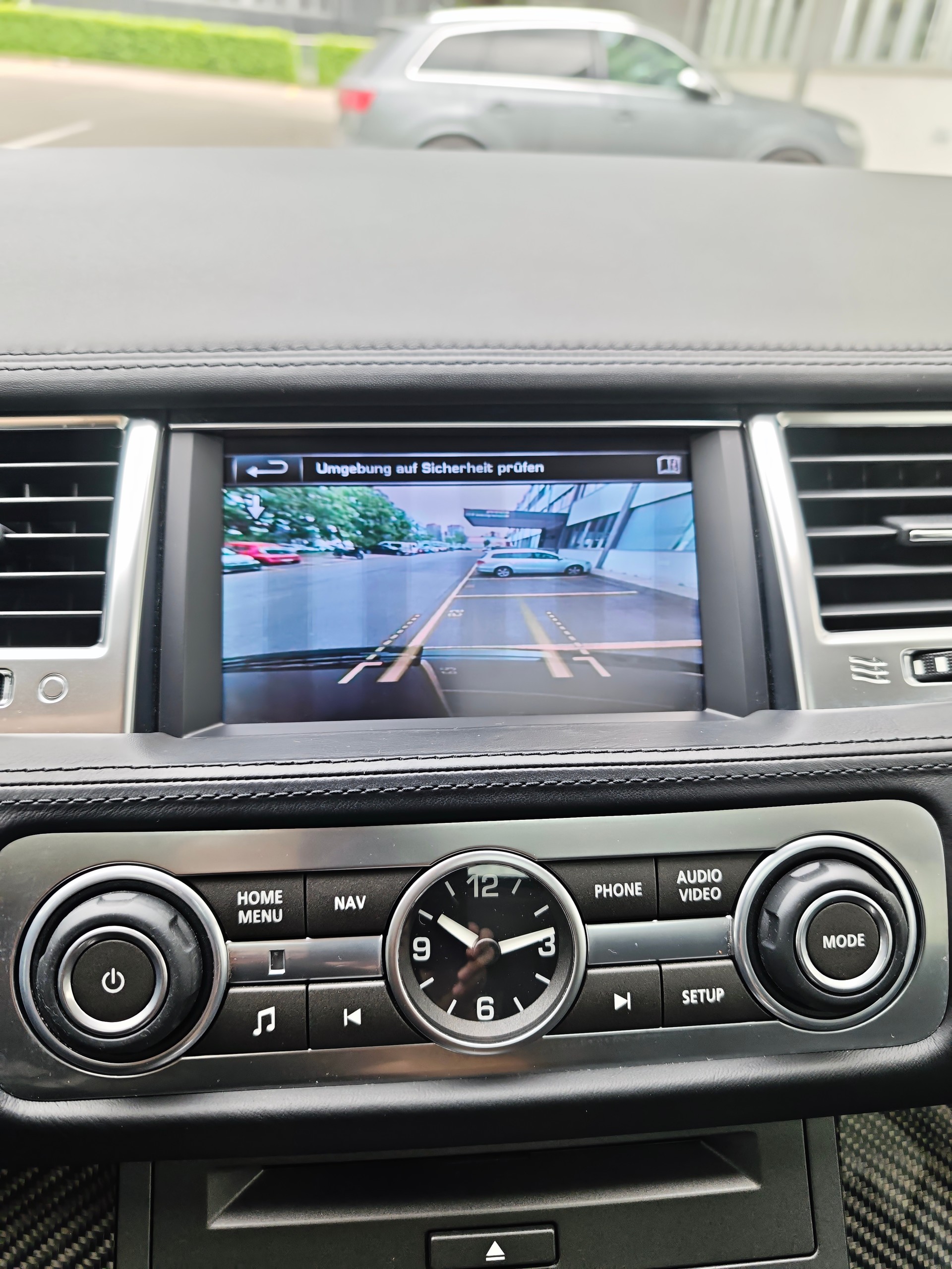 LAND ROVER Range Rover Sport 3.0 TDV6 Zermatt Automatic-image-16