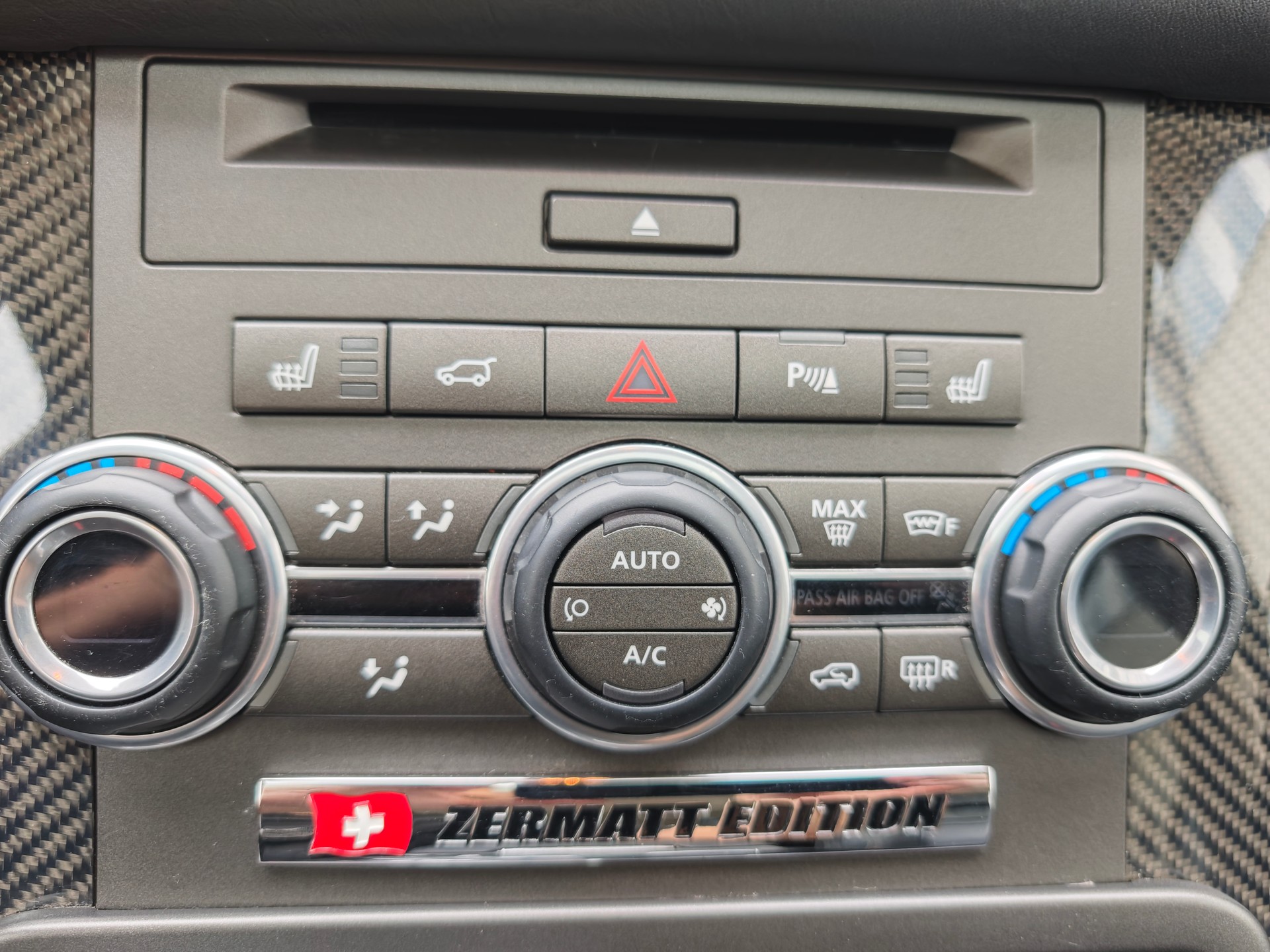 LAND ROVER Range Rover Sport 3.0 TDV6 Zermatt Automatic-image-13
