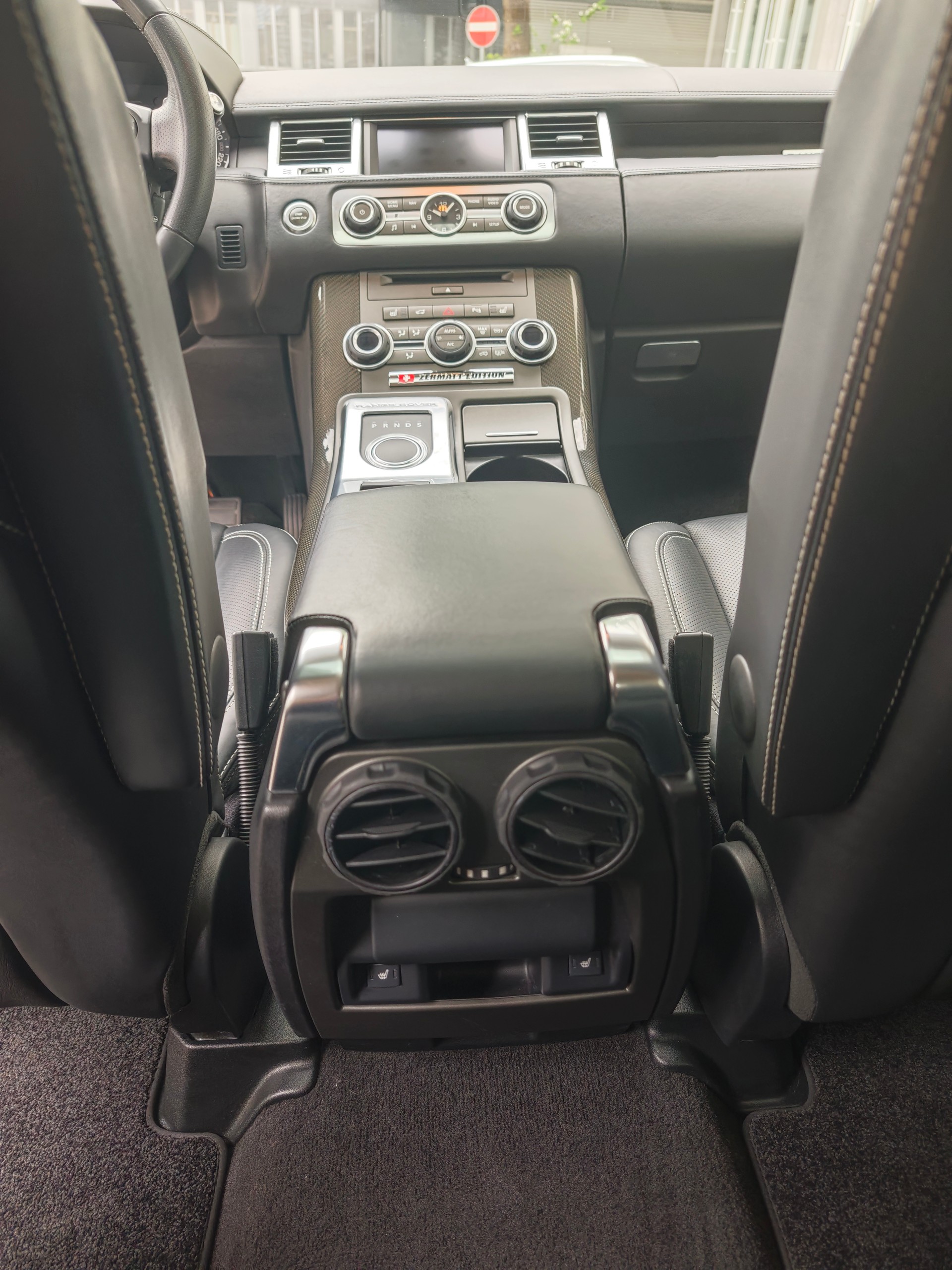 LAND ROVER Range Rover Sport 3.0 TDV6 Zermatt Automatic-image-11
