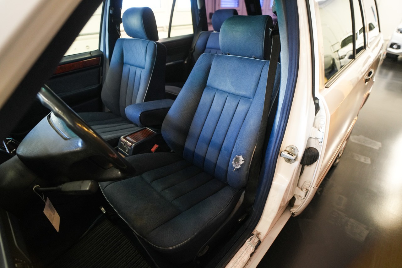 MERCEDES-BENZ E 280-image-12