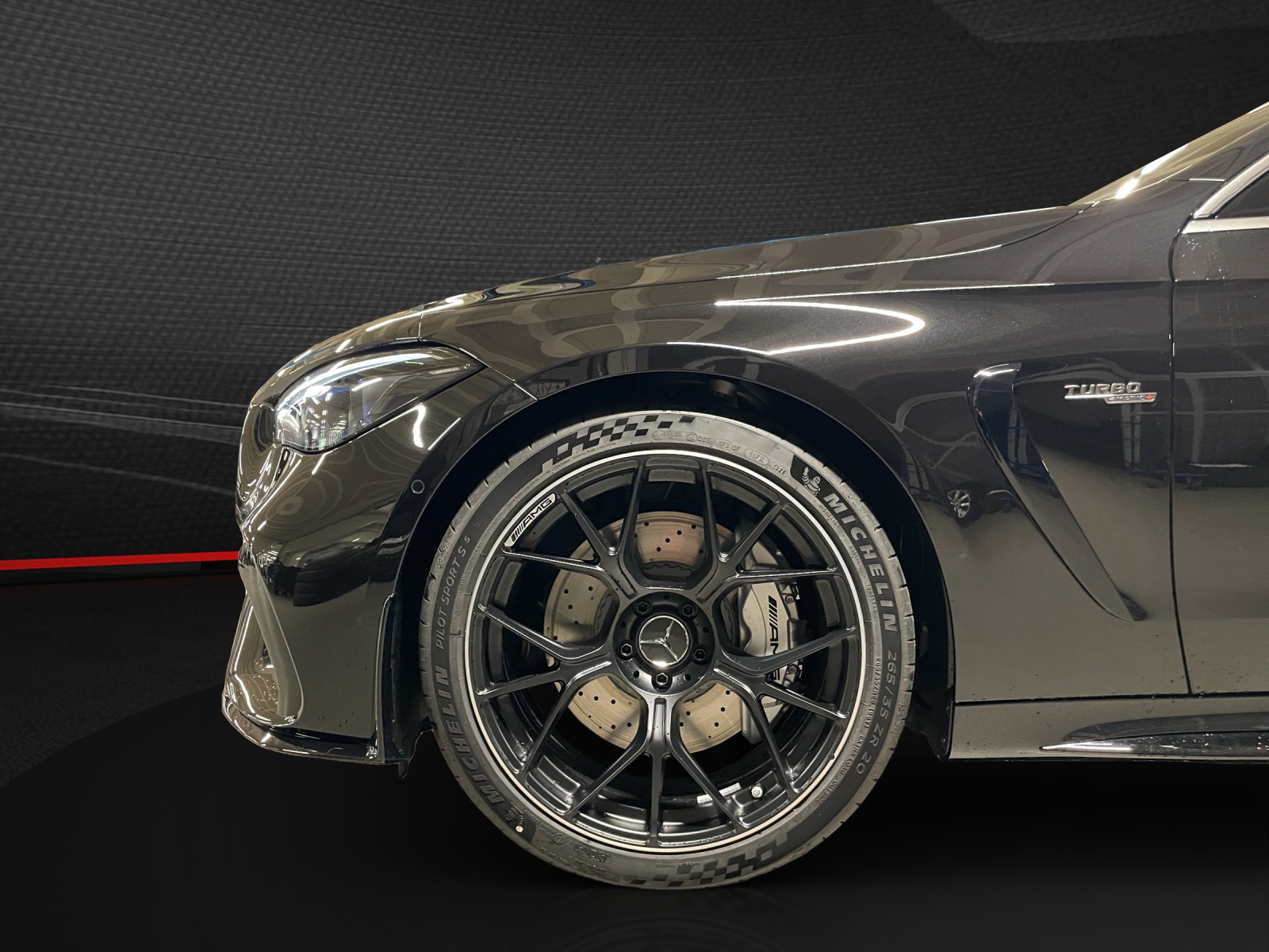 MERCEDES-BENZ CLE AMG 53 Cabrio 4Matic+ 9G-Tronic-image-5