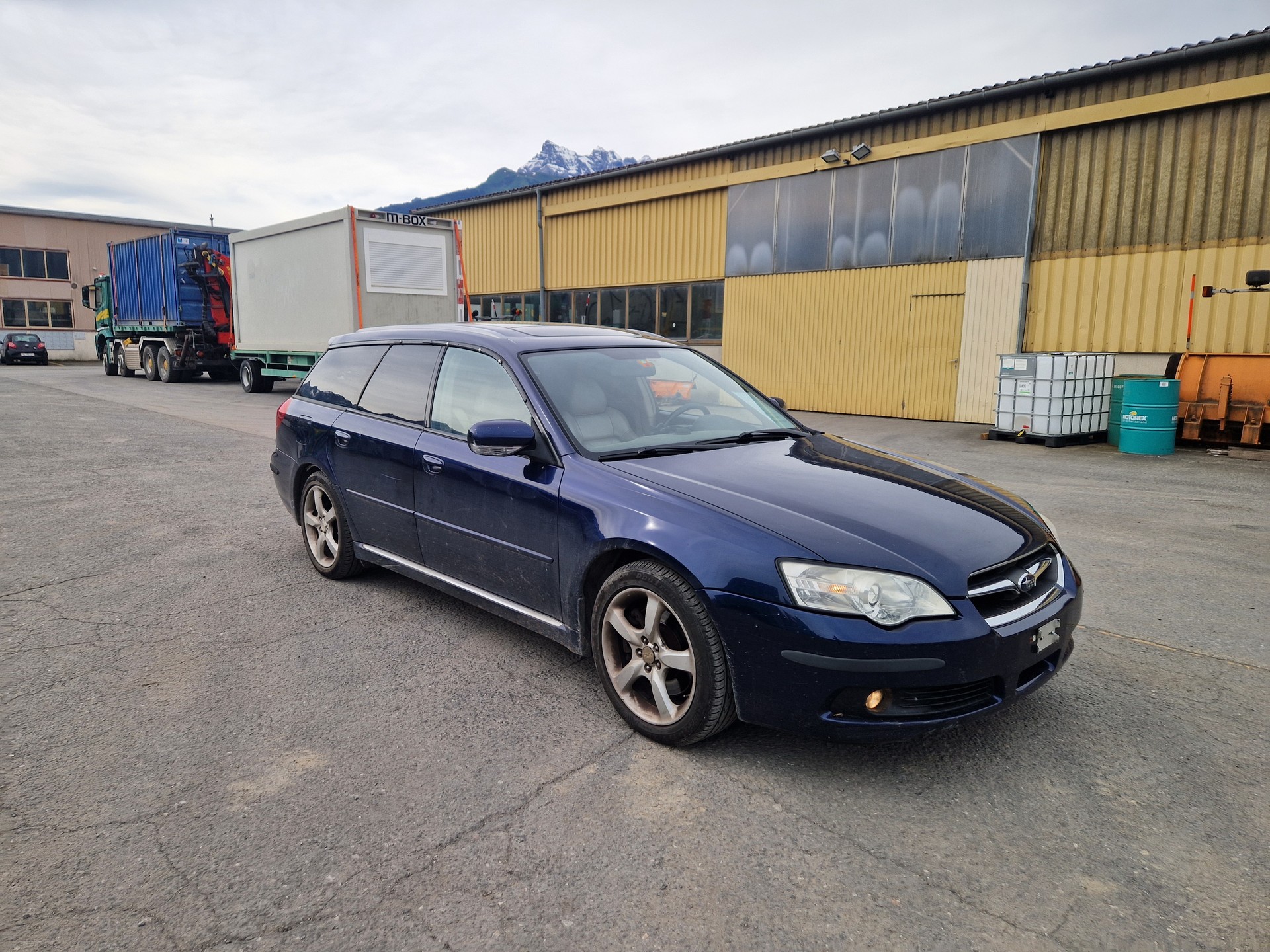 SUBARU Legacy 3.0R AWD Executive Automatic-image-2