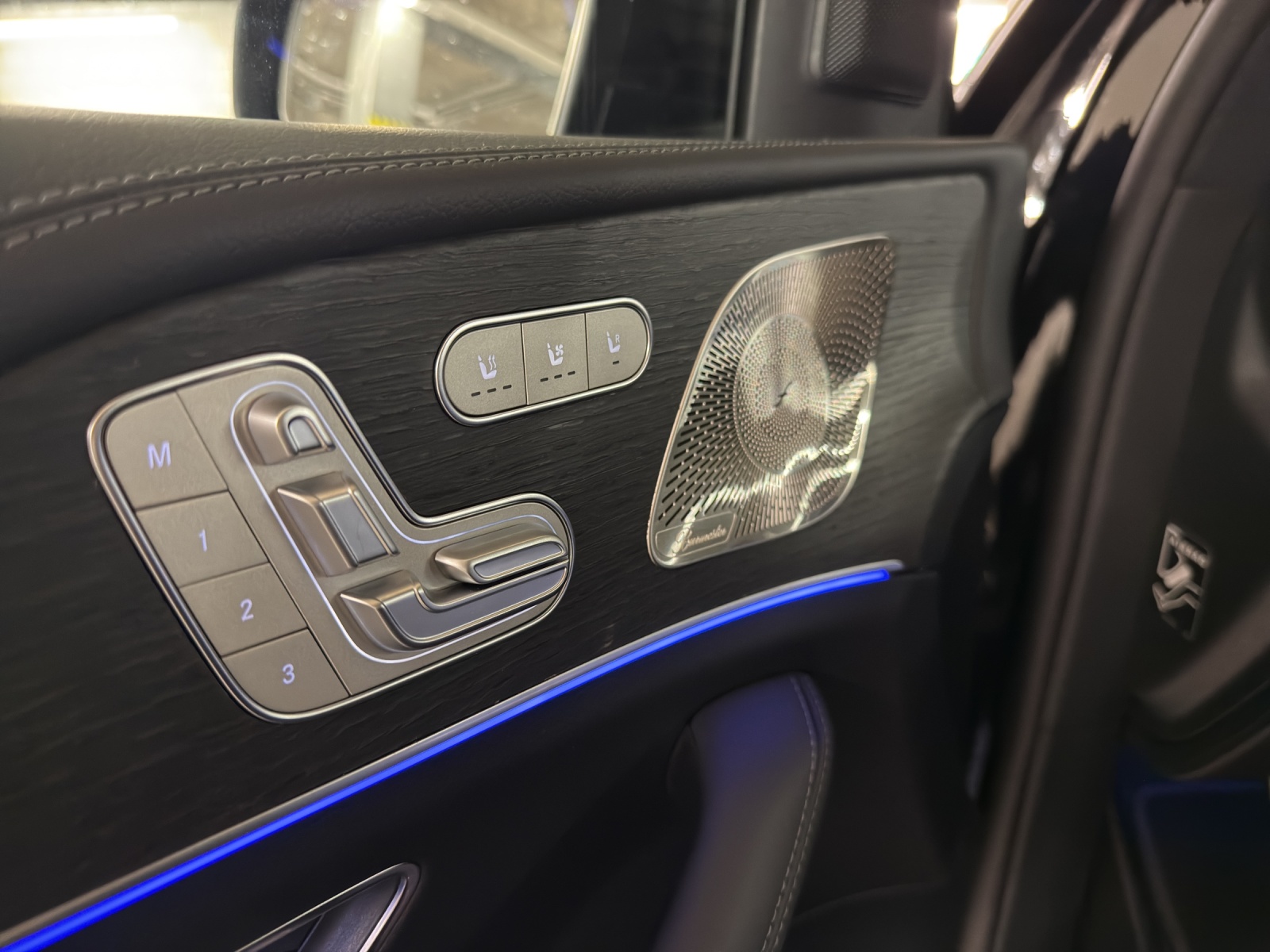MERCEDES-BENZ GLE 350 de EQ Hybrid 4Matic 9G-Tronic EQ Star-image-16