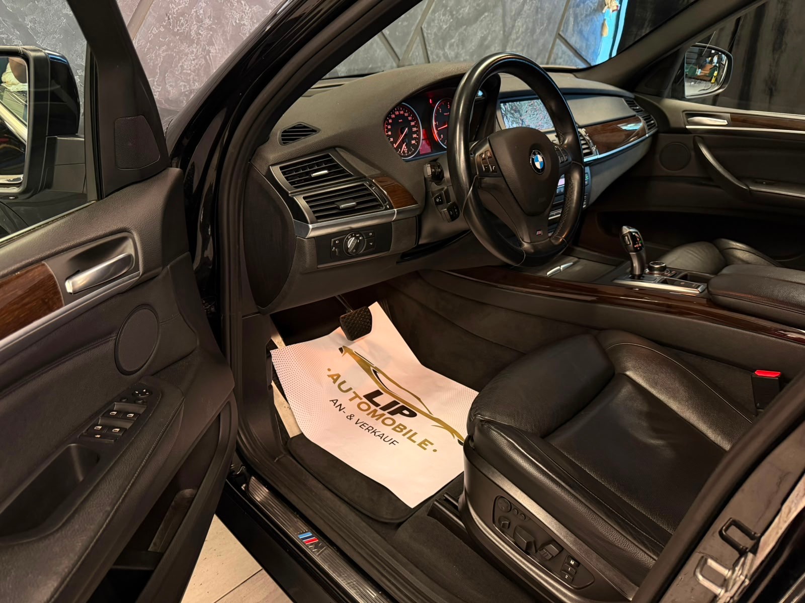 BMW X5 xDrive 40d Steptronic-image-10