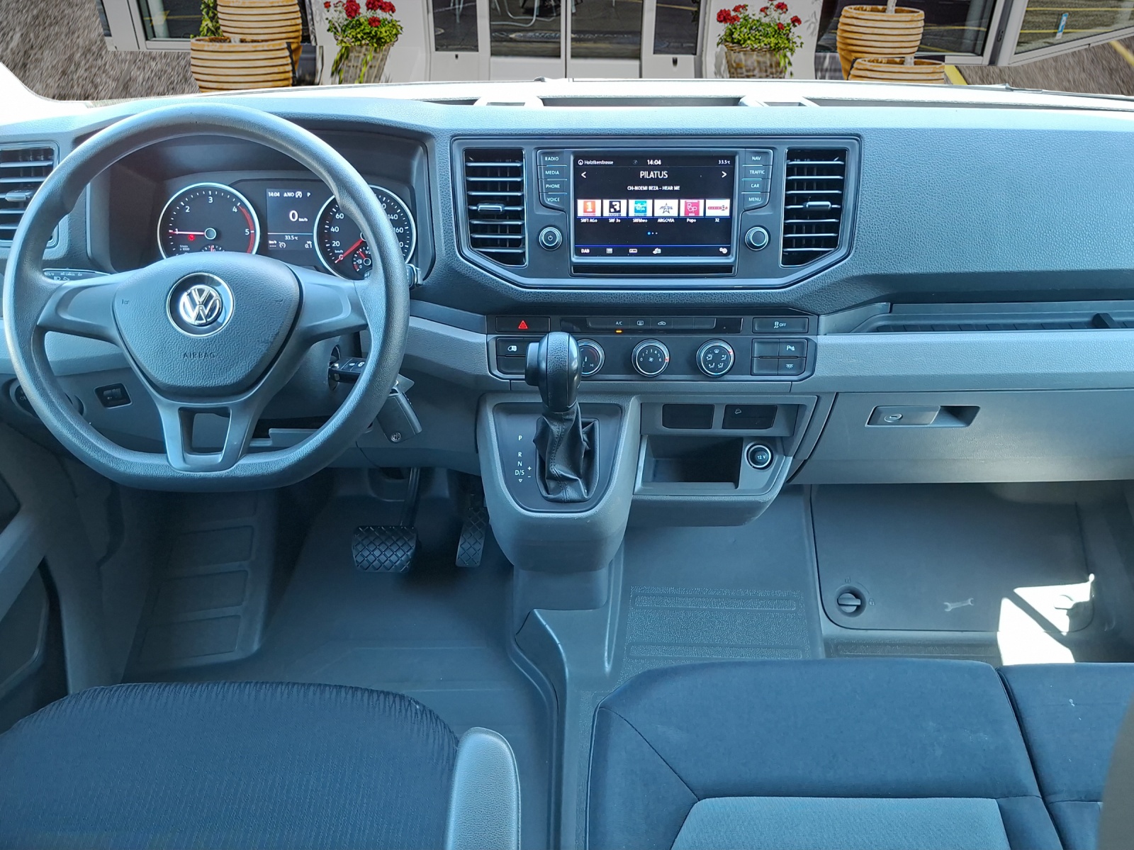 VW Crafter 35 2.0 BiTDI L3 4Motion A-image-10
