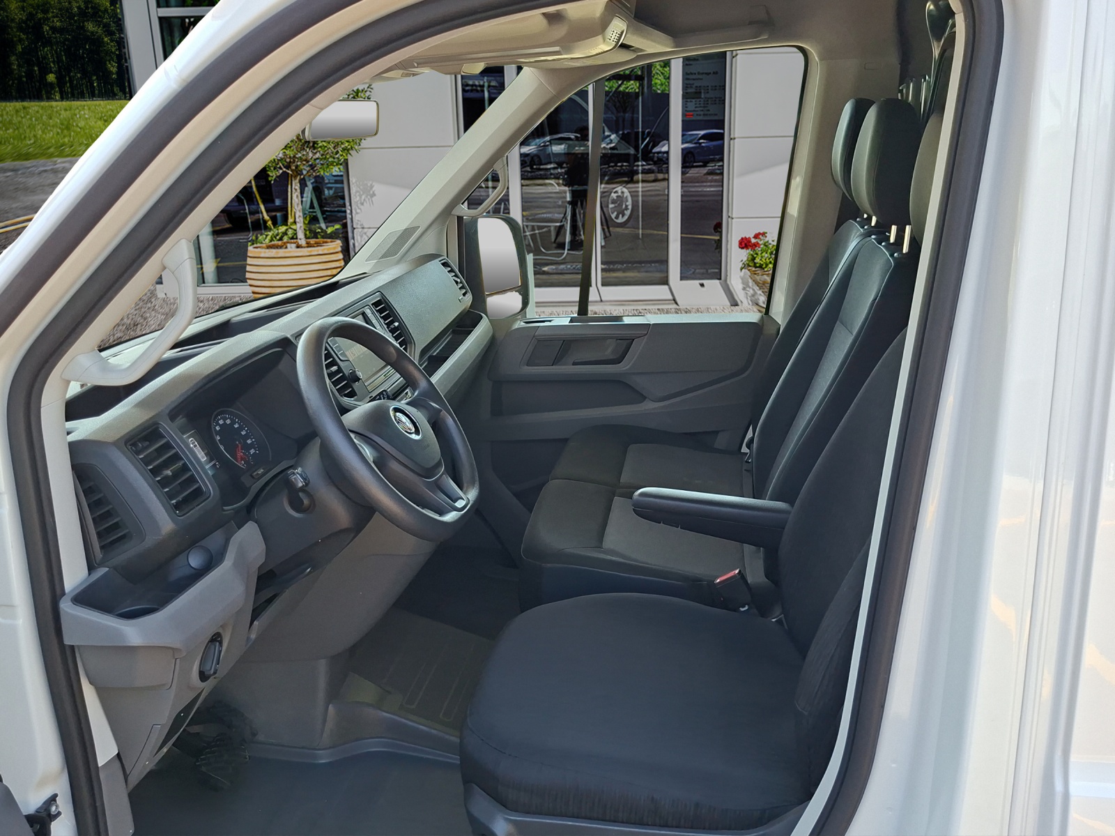 VW Crafter 35 2.0 BiTDI L3 4Motion A-image-8