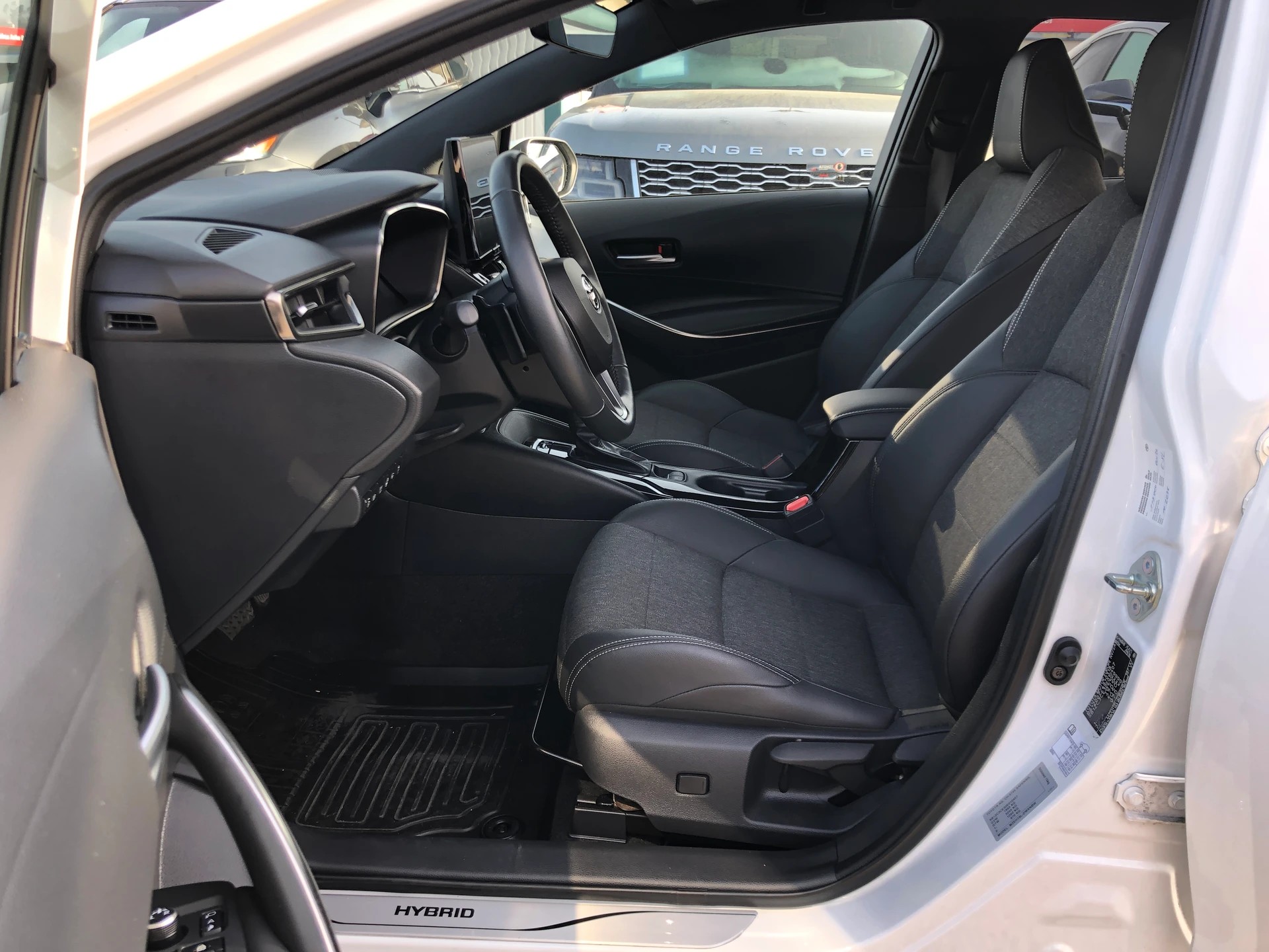 TOYOTA Corolla Touring Sports 2.0 HSD Trend e-CVT-image-11