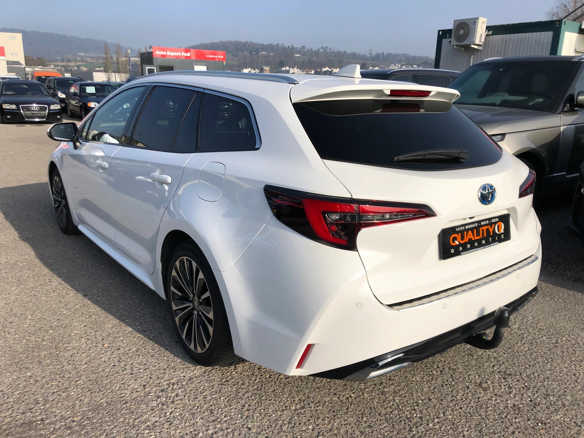 TOYOTA Corolla Touring Sports 2.0 HSD Trend e-CVT-image-5