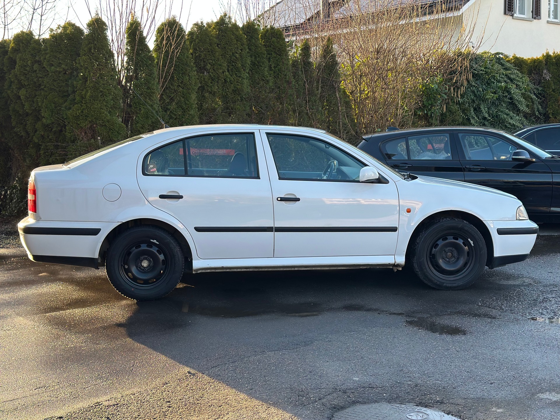 SKODA Octavia 1.6 GLX-image-3