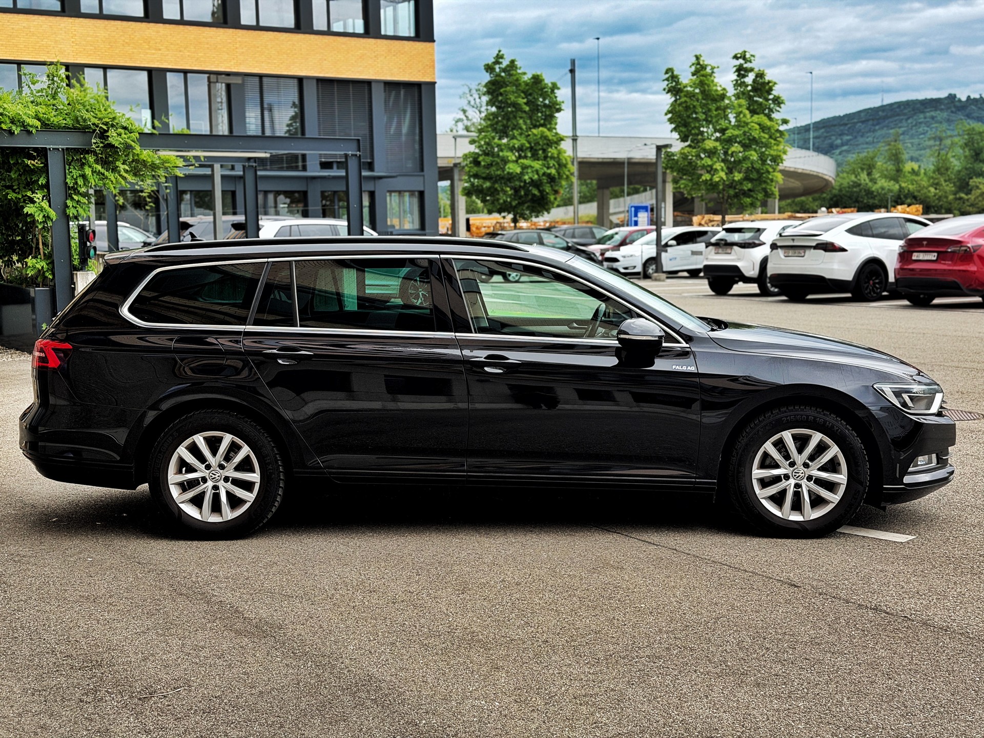 VW Passat Variant 2.0 TDI BMT Comfortline DSG-image-4