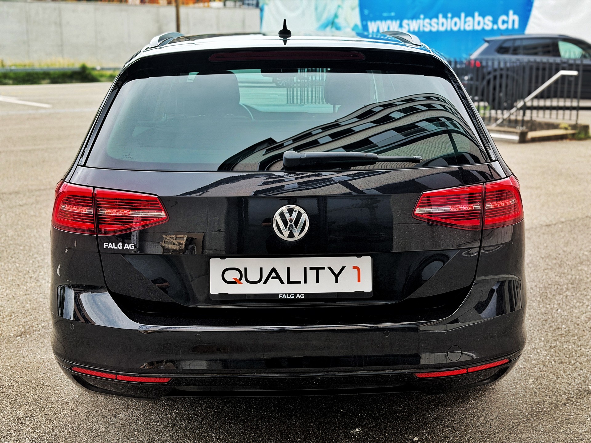 VW Passat Variant 2.0 TDI BMT Comfortline DSG-image-5