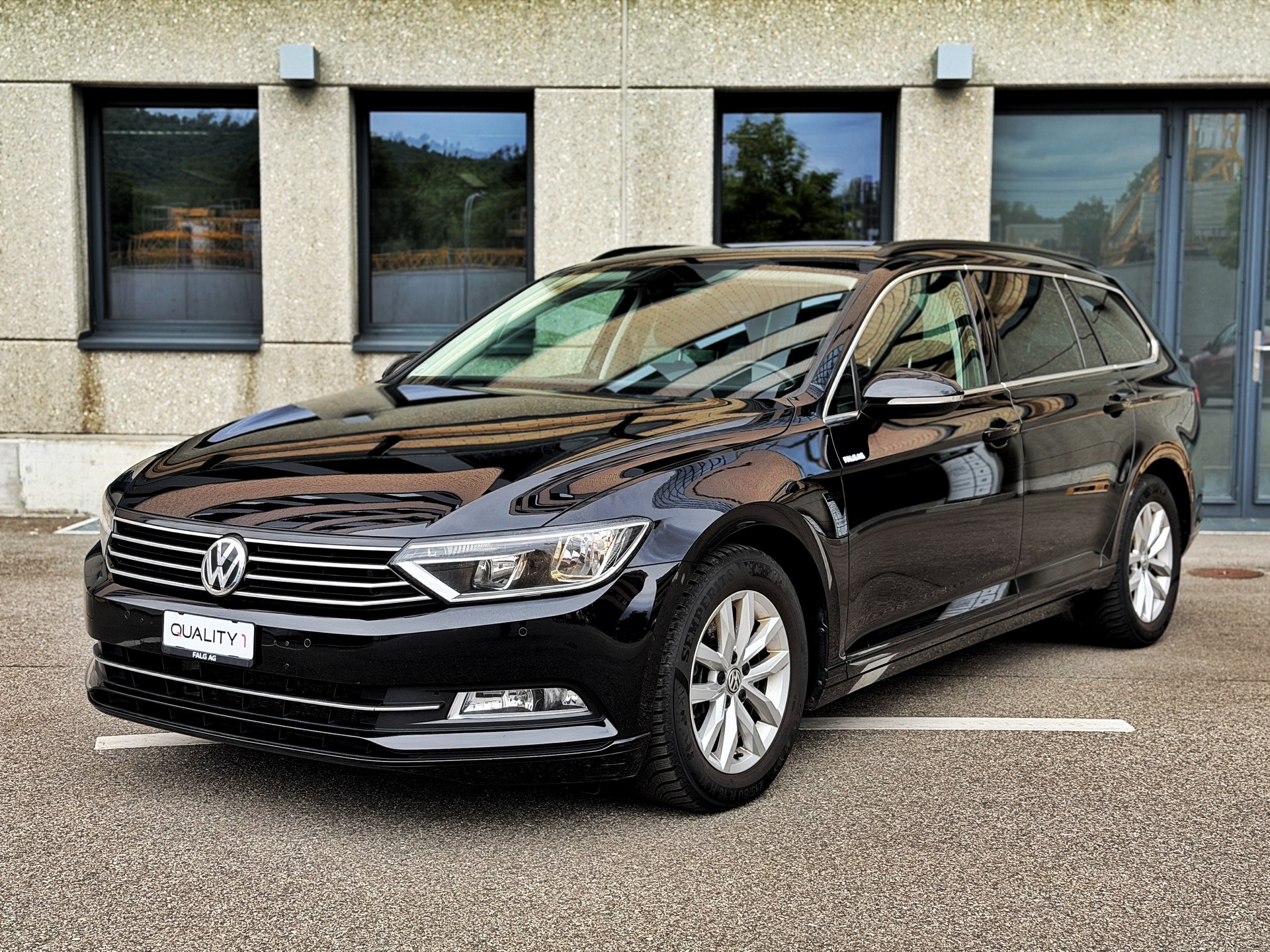 VW Passat Variant 2.0 TDI BMT Comfortline DSG-image-0