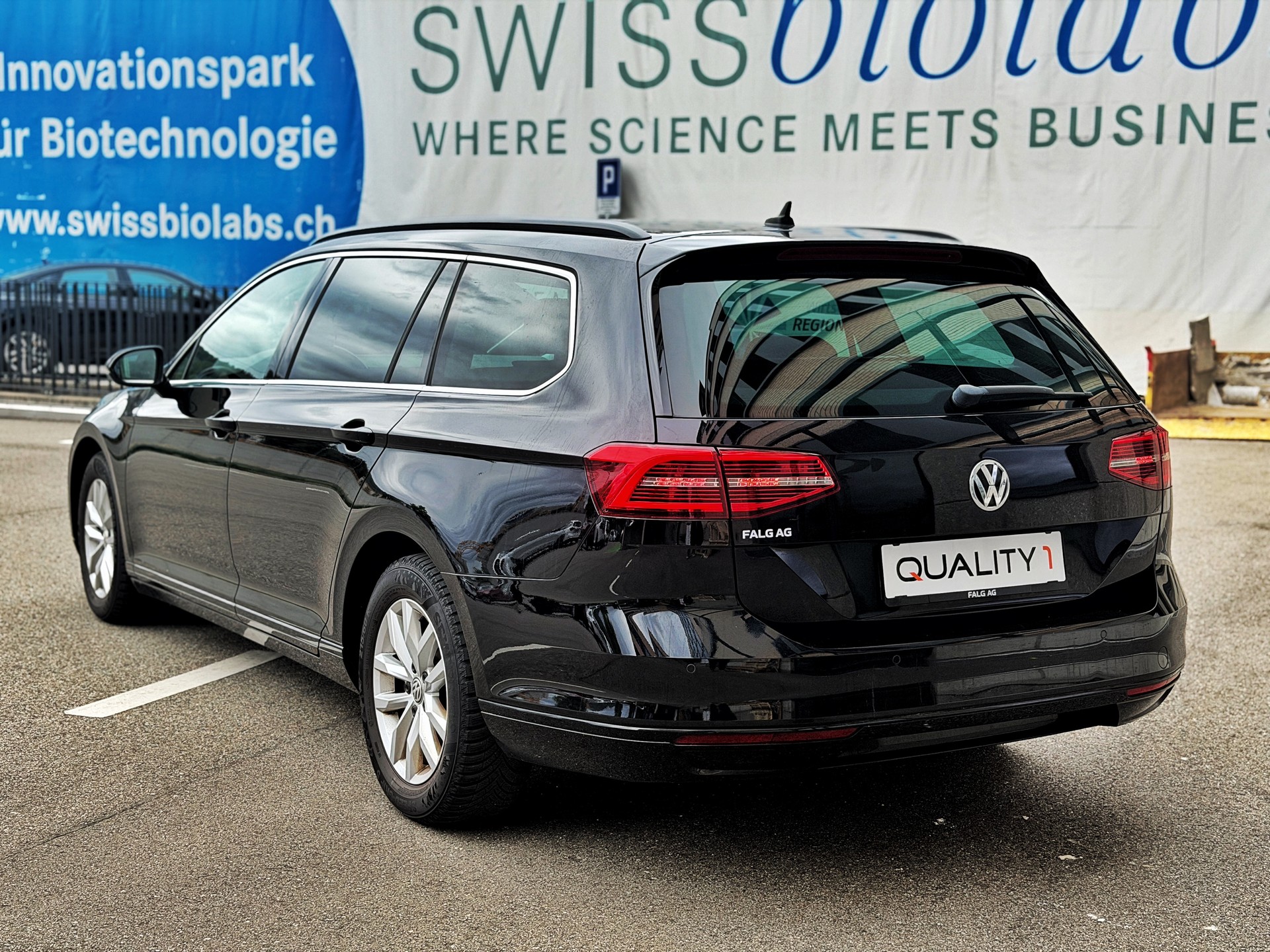 VW Passat Variant 2.0 TDI BMT Comfortline DSG-image-2