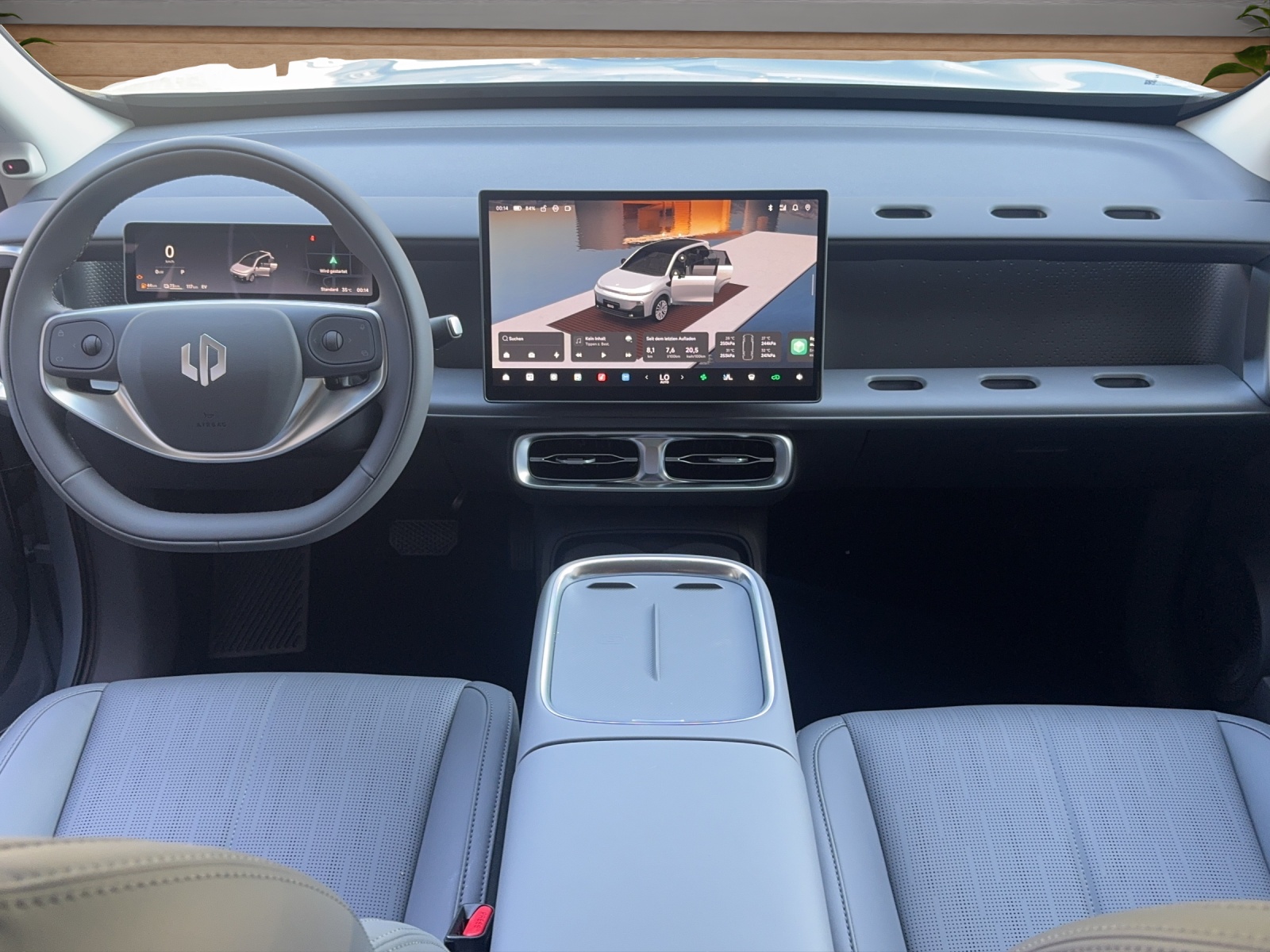 LEAPMOTOR B10 1.5 Hybrid EV-image-5