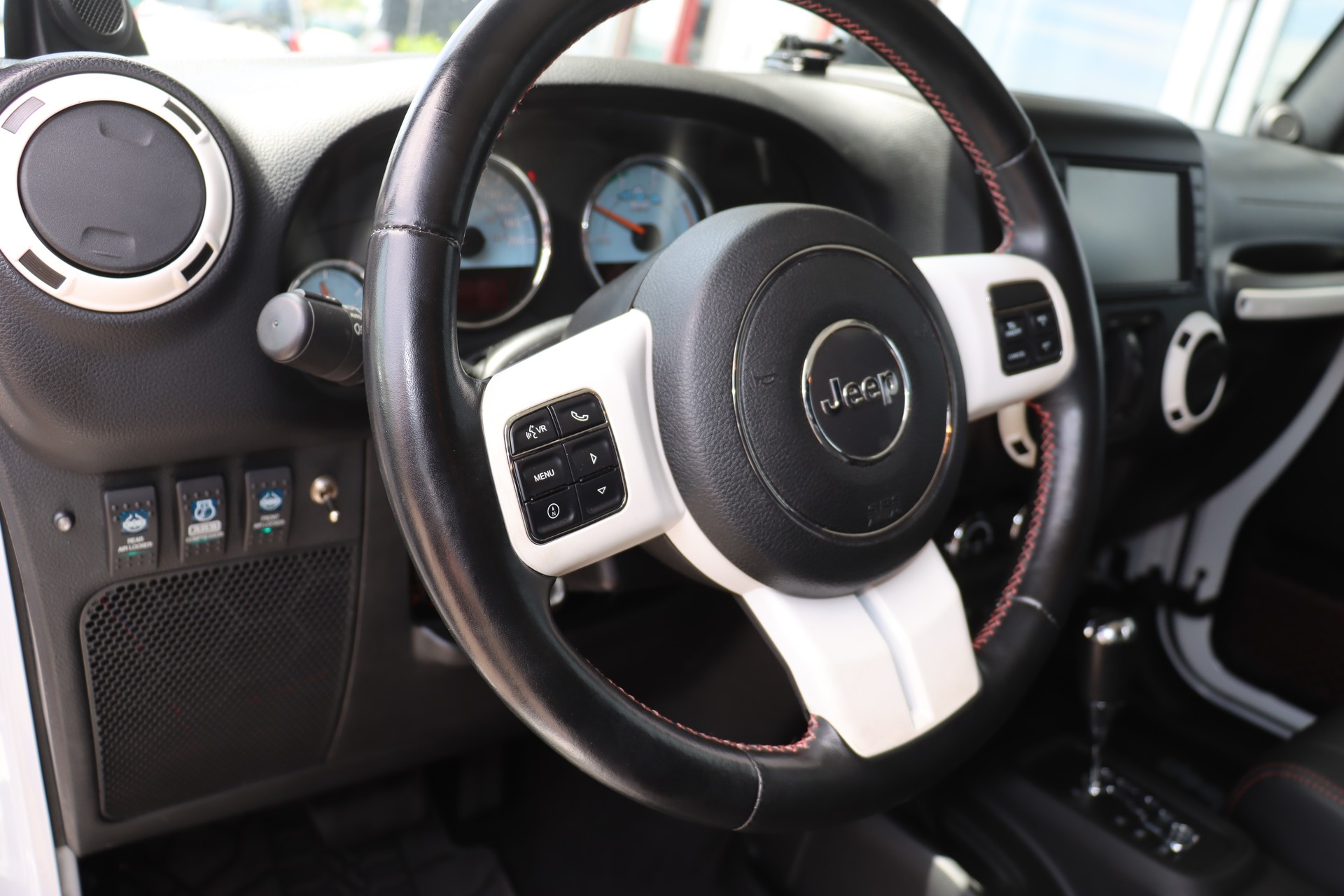 JEEP Wrangler 2.8CRD Unlimited Rubicon Automatic-image-14