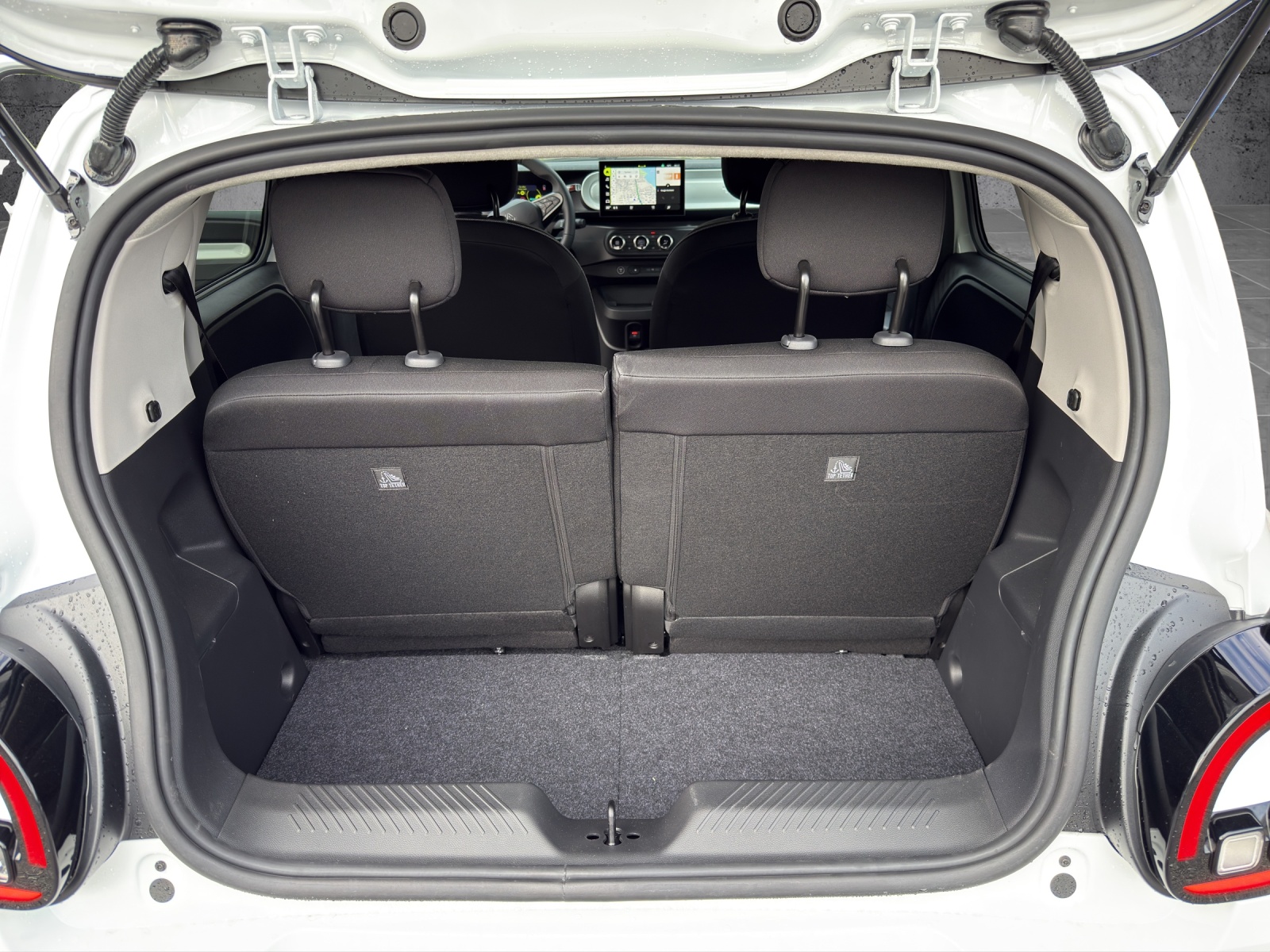 RENAULT Twingo E-Tech 27kWh Techno-image-11