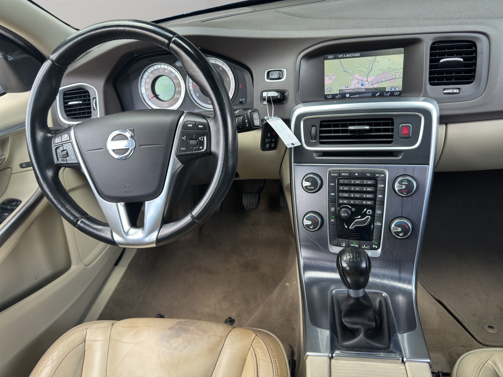 VOLVO V60 D5 OceanRace-image-10