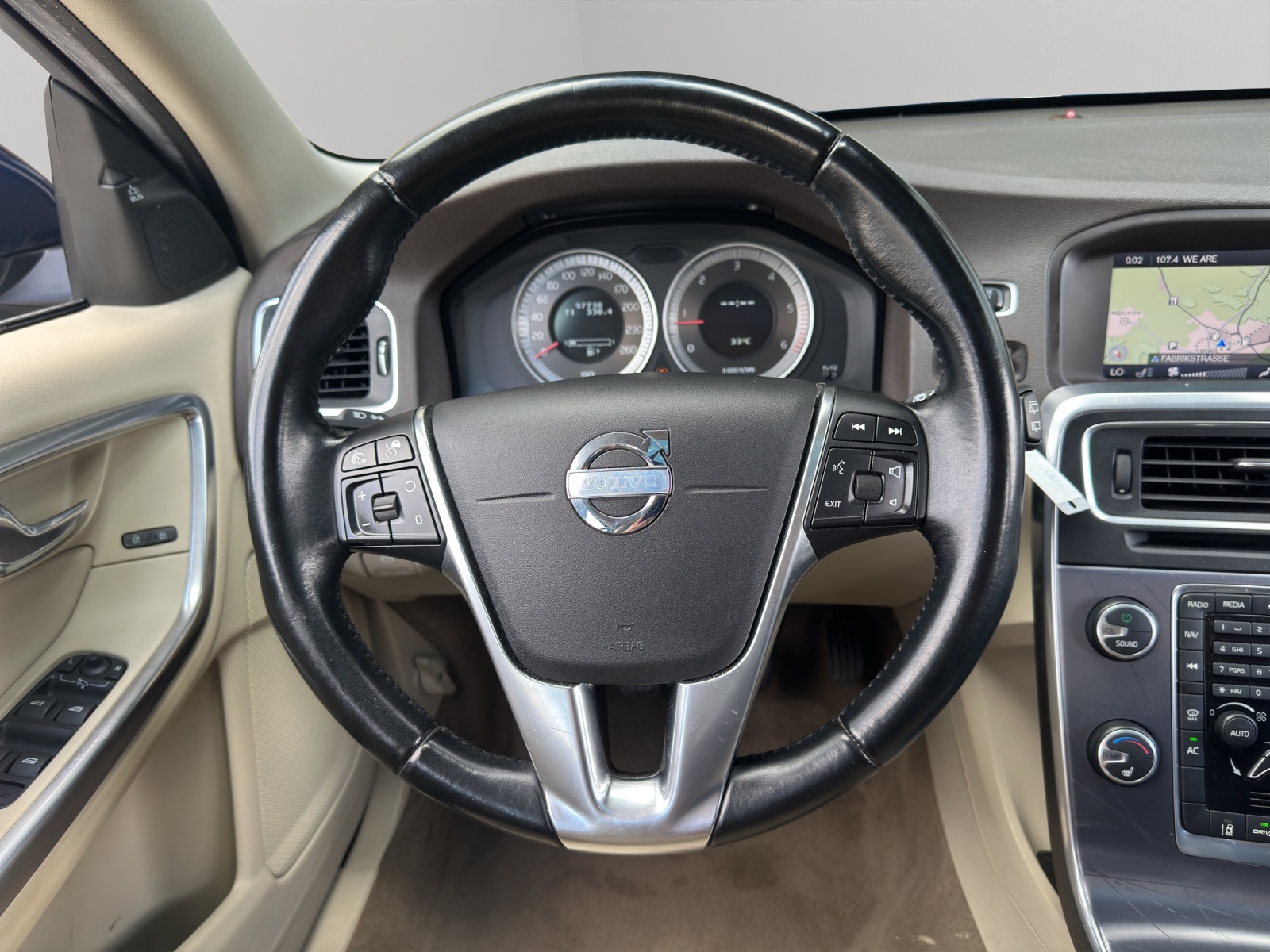 VOLVO V60 D5 OceanRace-image-16