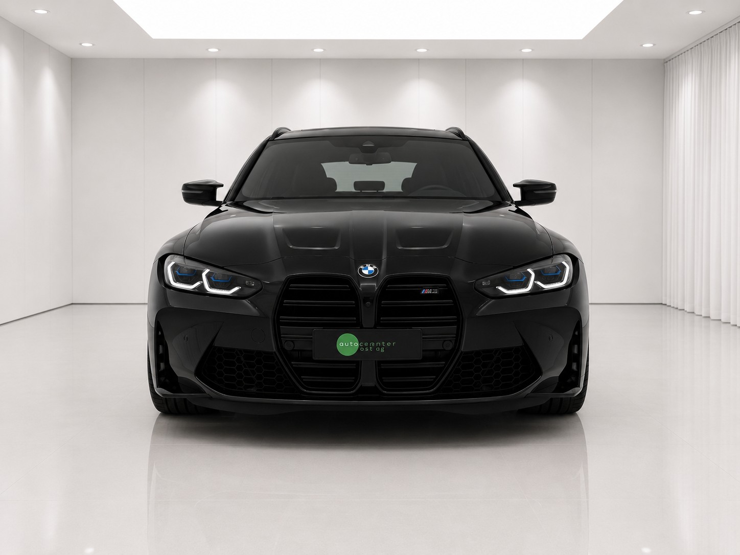 BMW M3 Touring xDrive Competition M-image-4