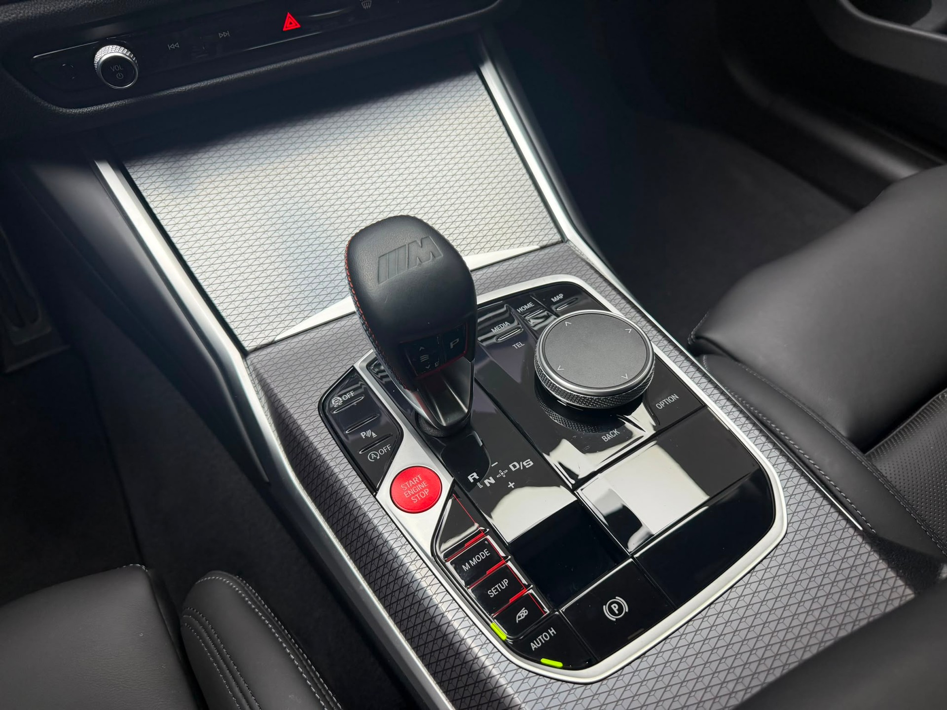 BMW M3 Touring xDrive Competition M-image-15