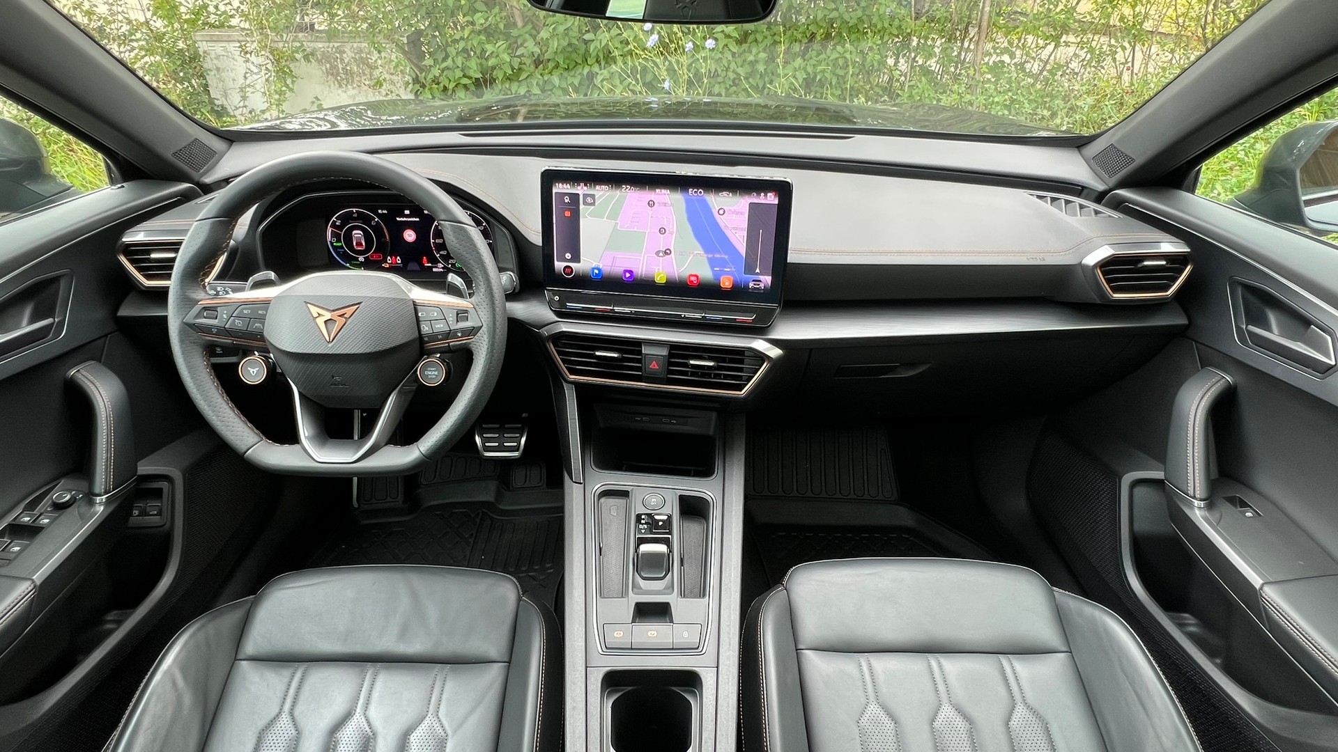 CUPRA FORMENTOR 1.4 e-HYBRID pHEV VZ DSG l 245 PS-image-18