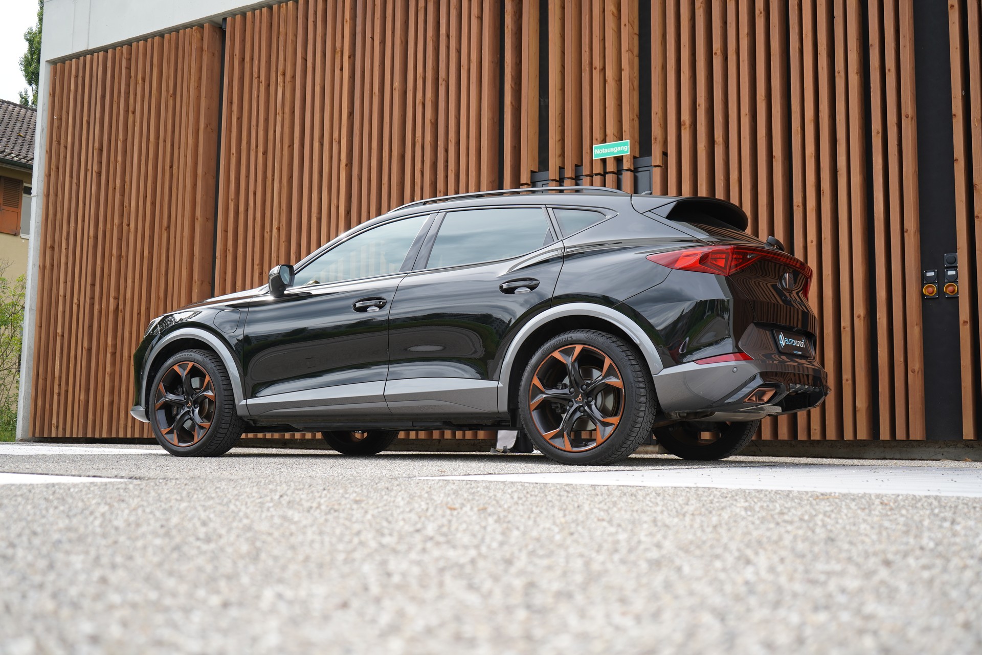 CUPRA FORMENTOR 1.4 e-HYBRID pHEV VZ DSG l 245 PS-image-11