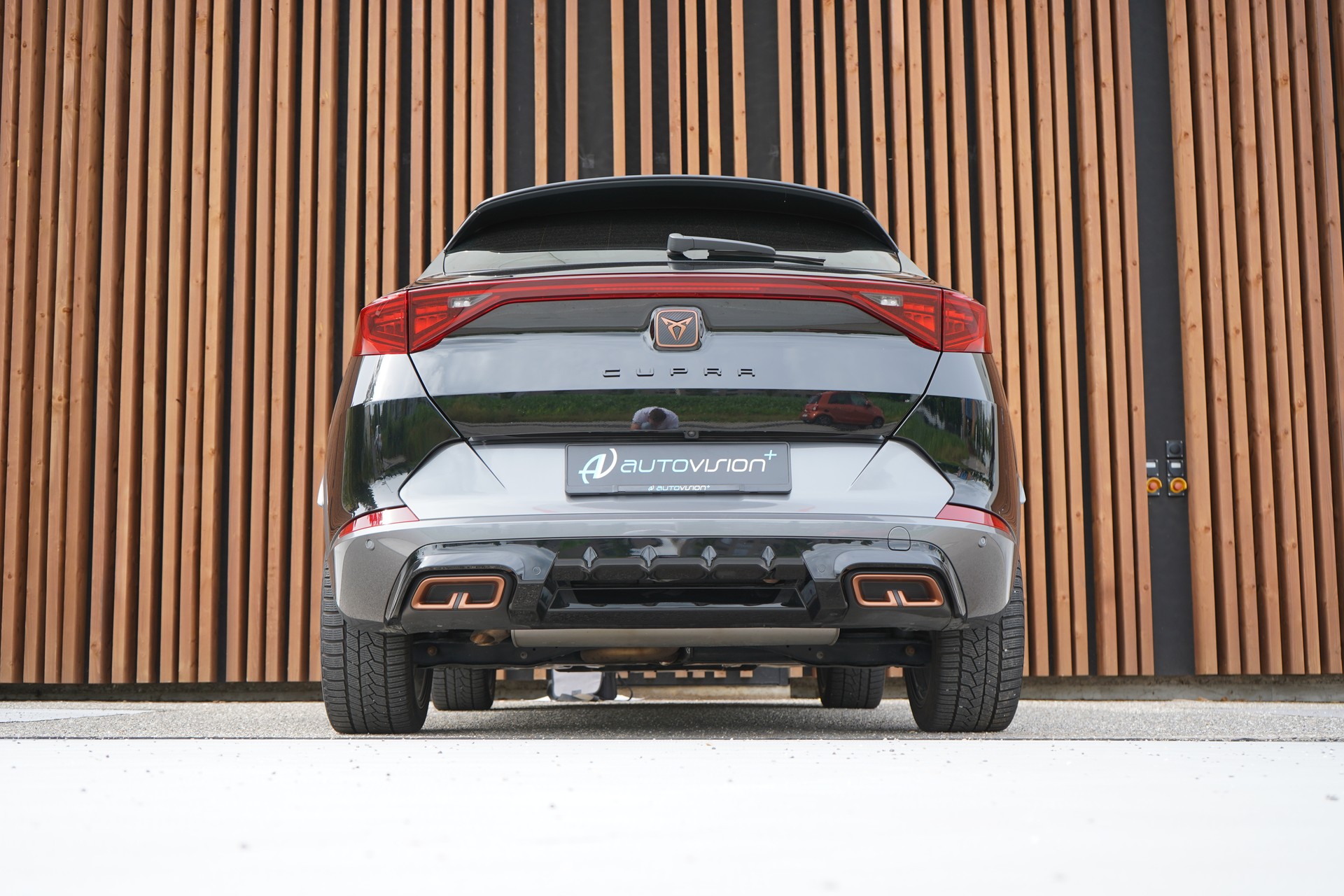 CUPRA FORMENTOR 1.4 e-HYBRID pHEV VZ DSG l 245 PS-image-15