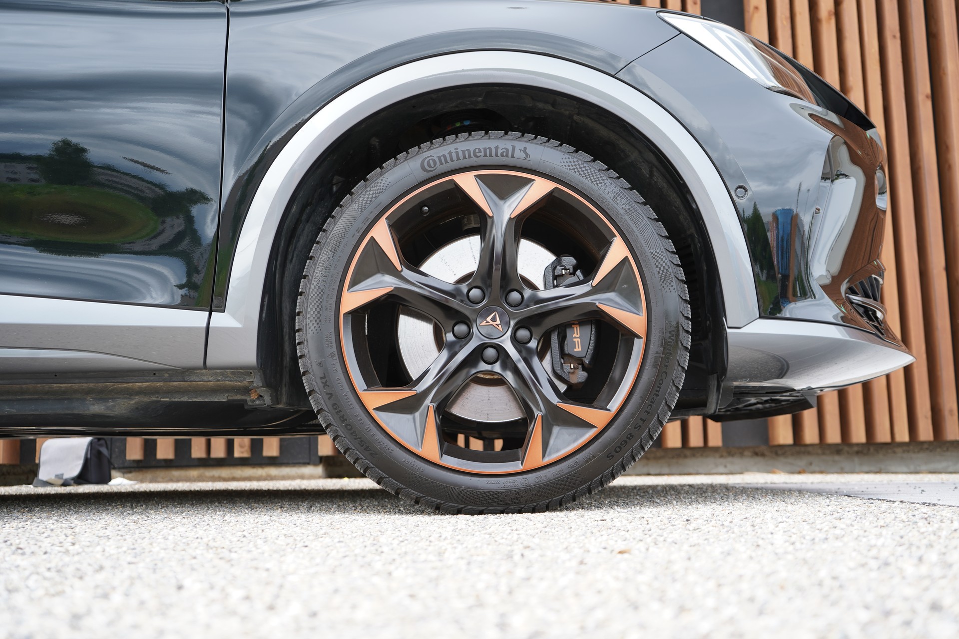 CUPRA FORMENTOR 1.4 e-HYBRID pHEV VZ DSG l 245 PS-image-16