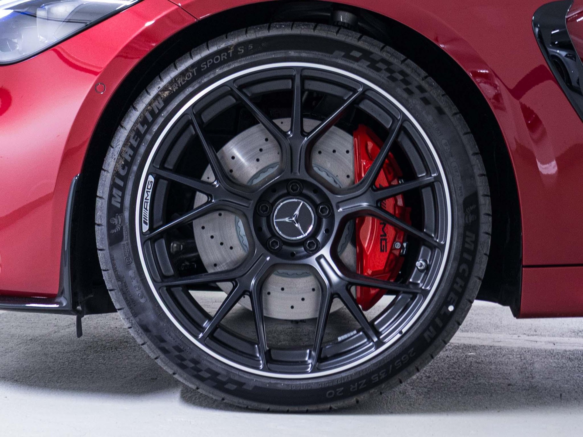 MERCEDES-BENZ CLE 53 AMG 4MATIC+ Cabriolet-image-13