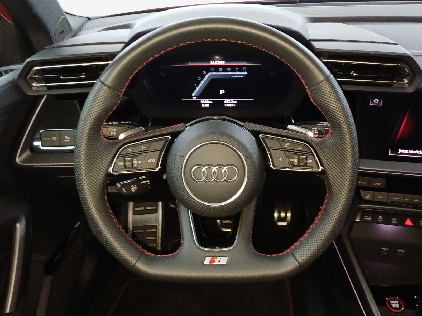 AUDI S3 Sportback TFSI quattro S-tronic-image-9