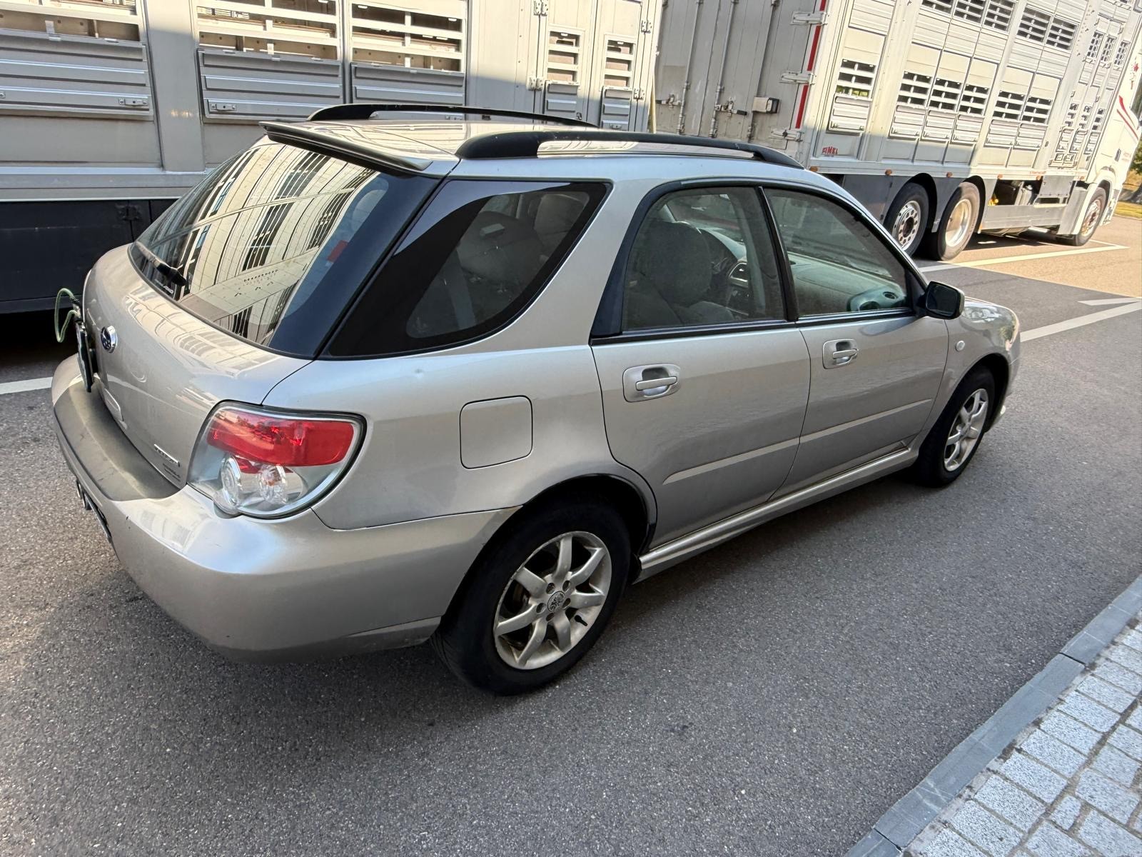 SUBARU Impreza 2.0R-image-6