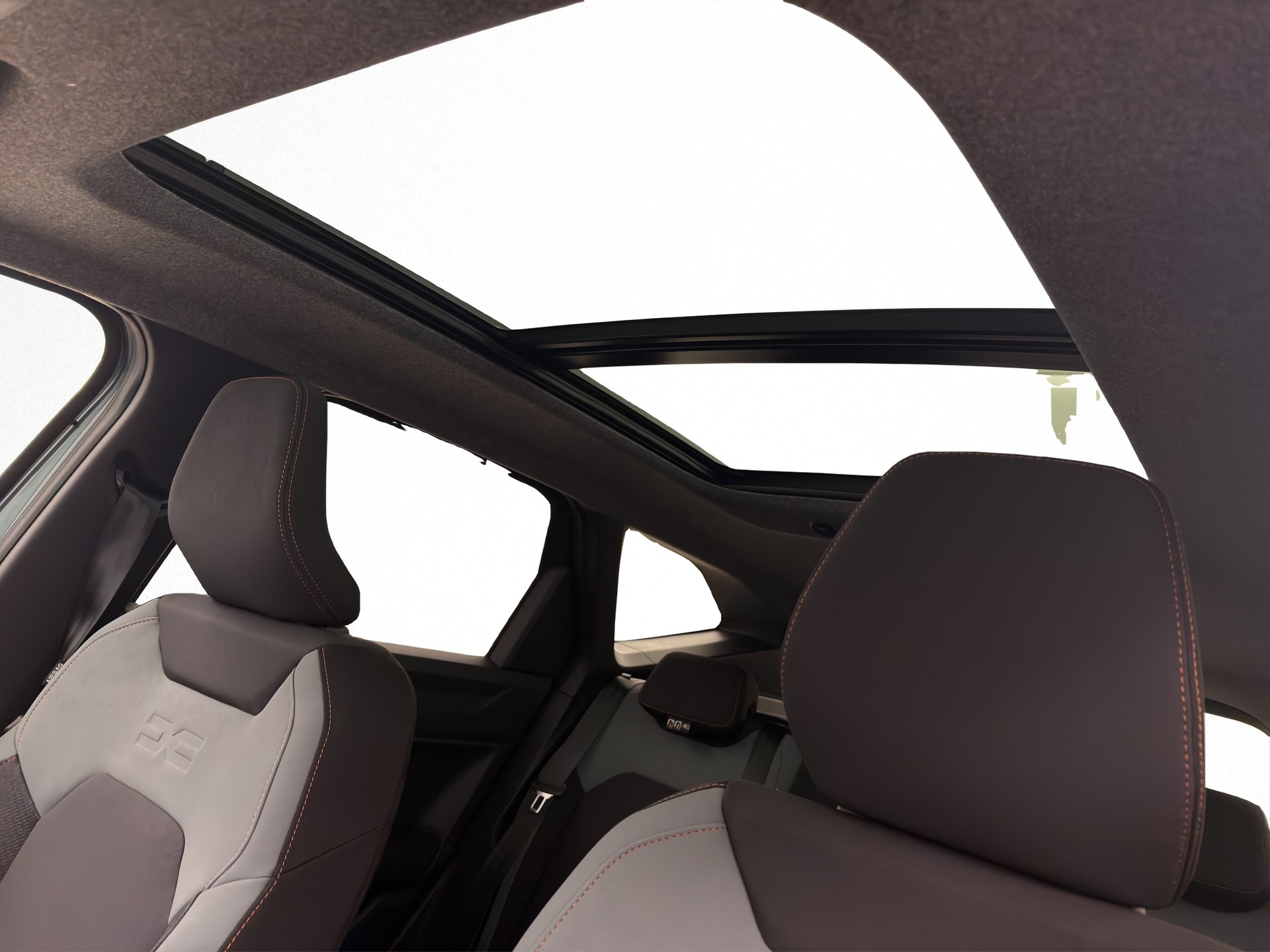 DACIA Bigster 1.8 Hybrid Extreme-image-14