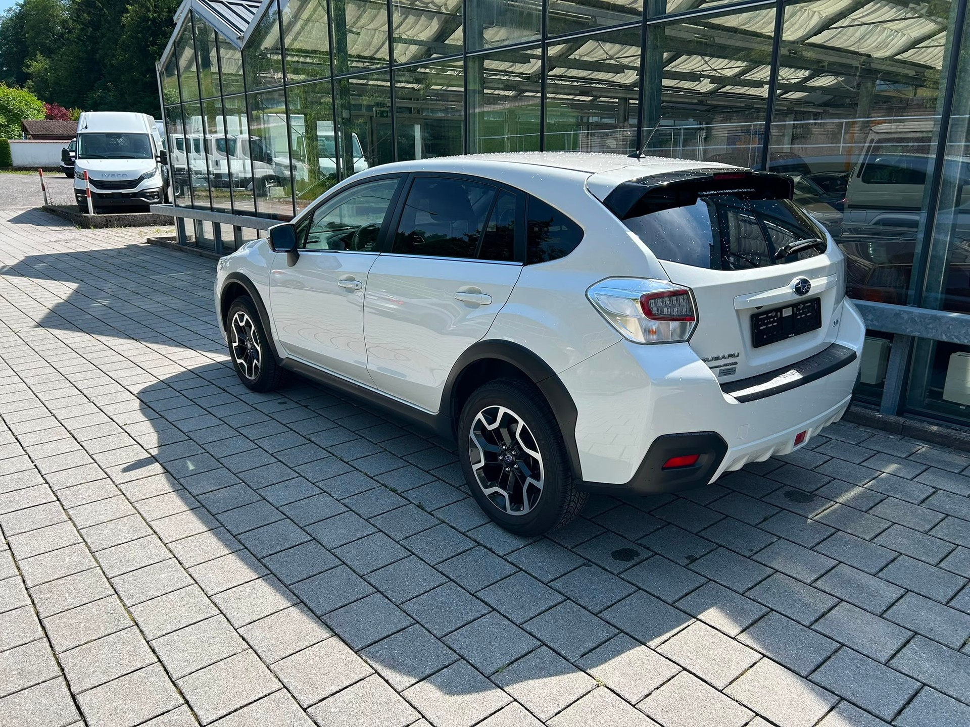 SUBARU XV 2.0 Swiss Two AWD CVT-image-4