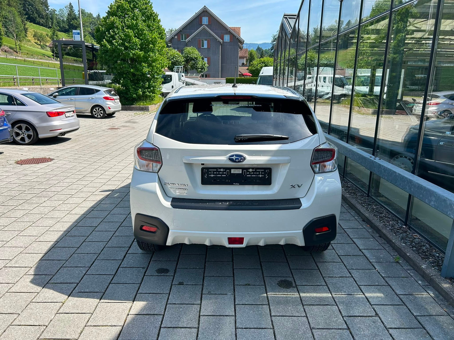 SUBARU XV 2.0 Swiss Two AWD CVT-image-5