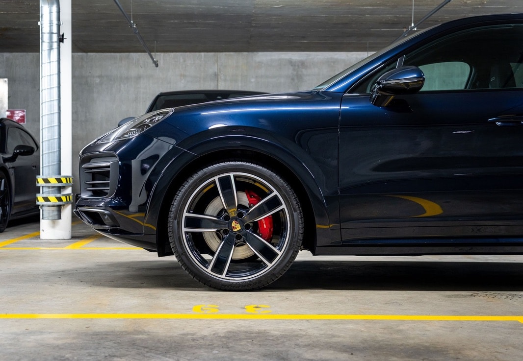 PORSCHE Cayenne 4.0 V8 GTS Coupé-image-5